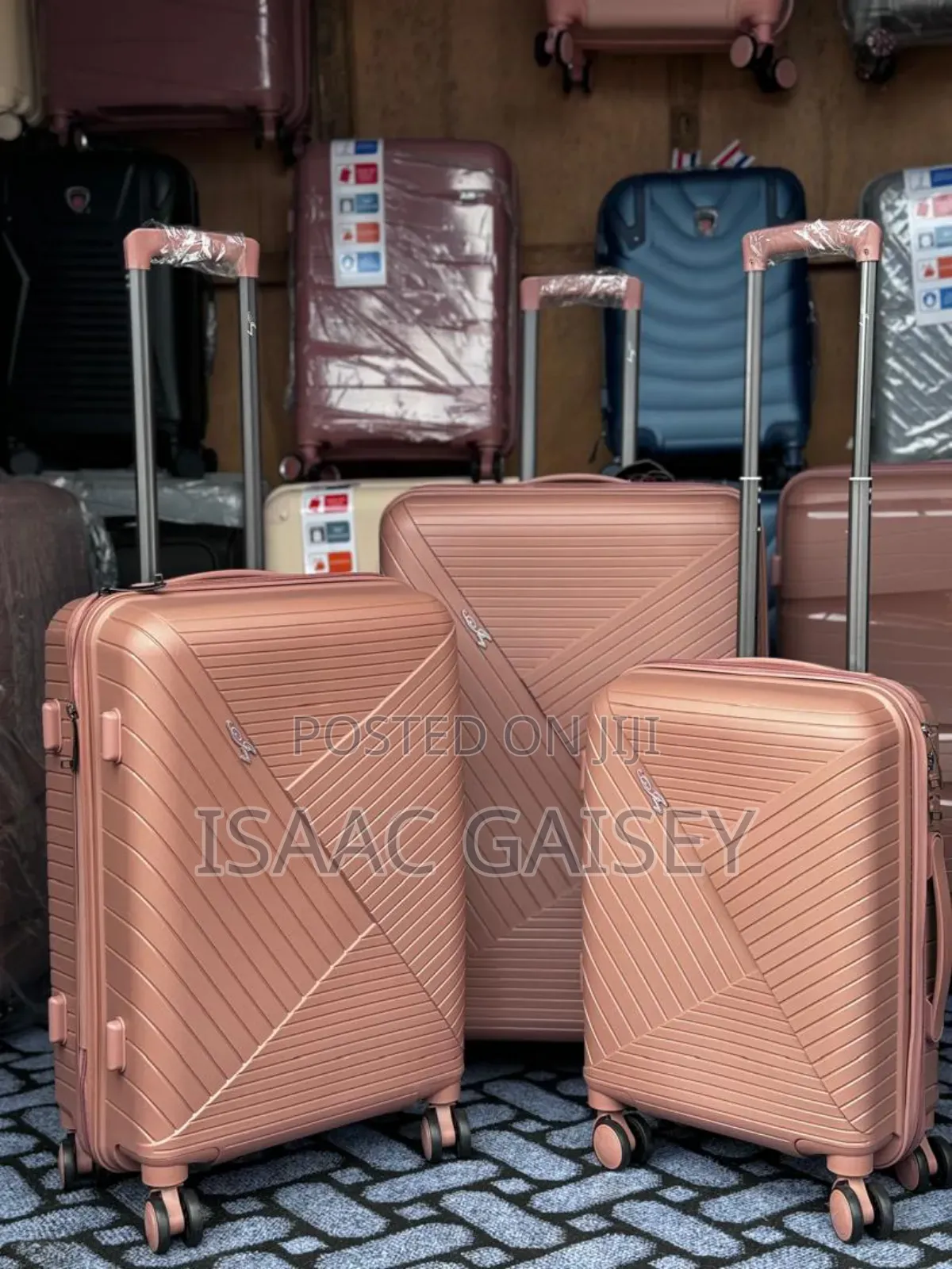 Three Set Quality Anticrake Luggages/Travel Bags
