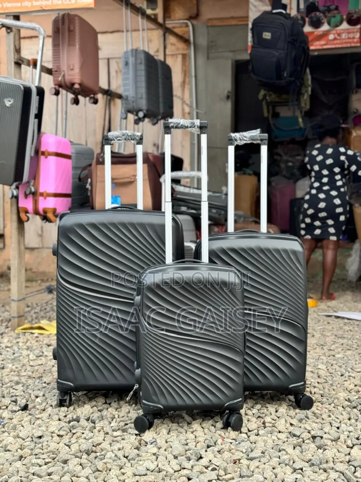 Three Set Anticrake Luggages/Travel Bags