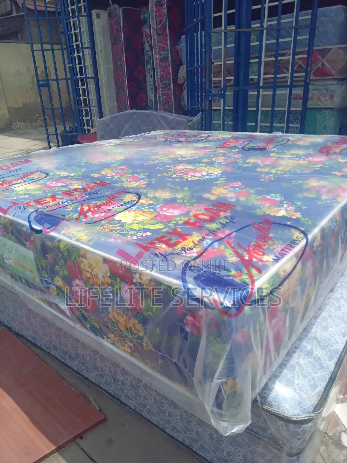 Approved Quality Mattress 12" Thick Queen Size