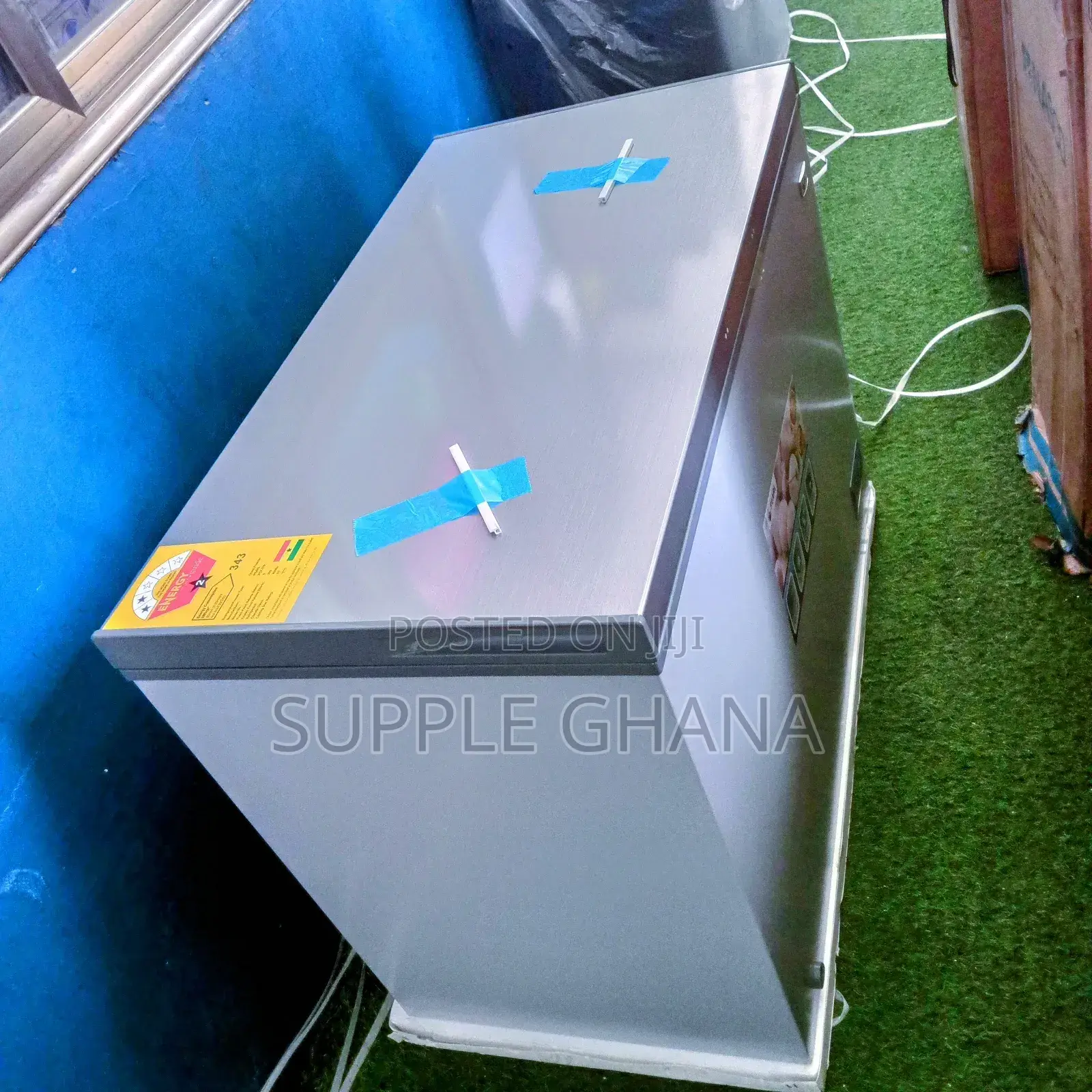Chest Freezer Peal PCF_370 ECO _FRIENDLY Double Efficiency