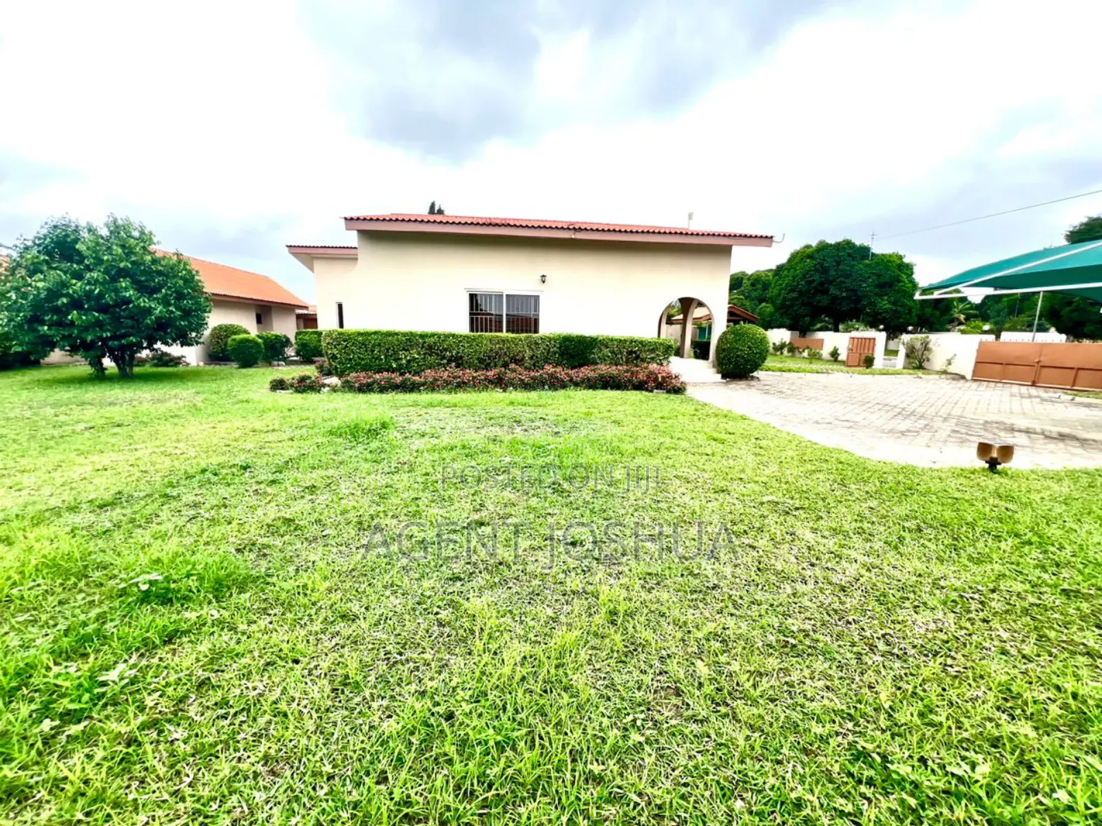 3bdrm House in Regimanuel Golden, Airport Residential Area for rent