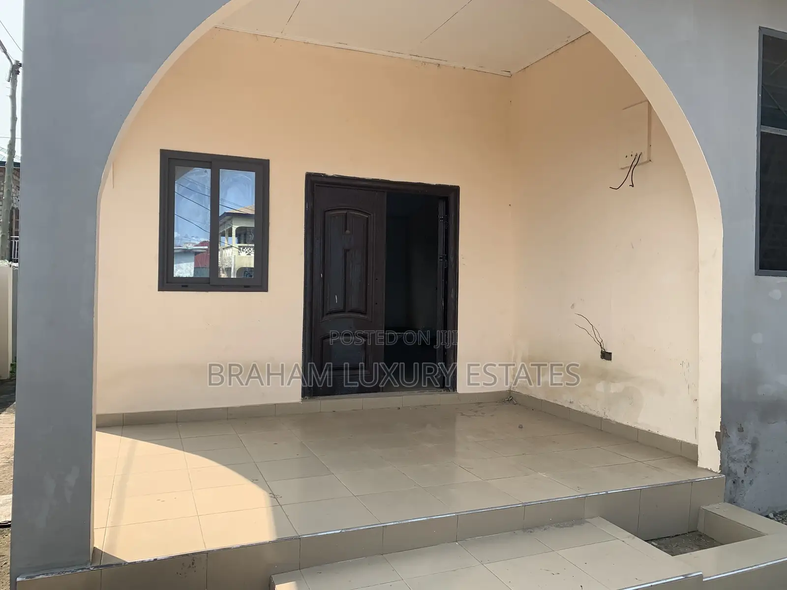 2bdrm Apartment in Junction Mall Area, Nungua for rent