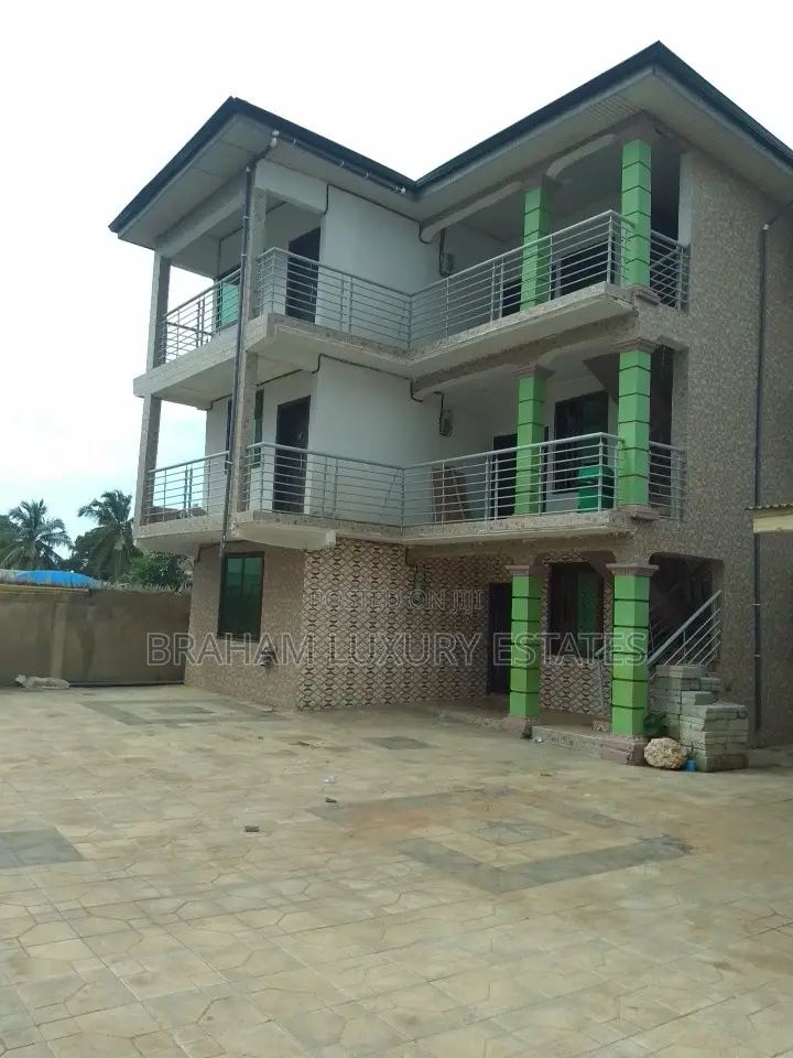3bdrm Apartment in Ravico, Nungua for rent