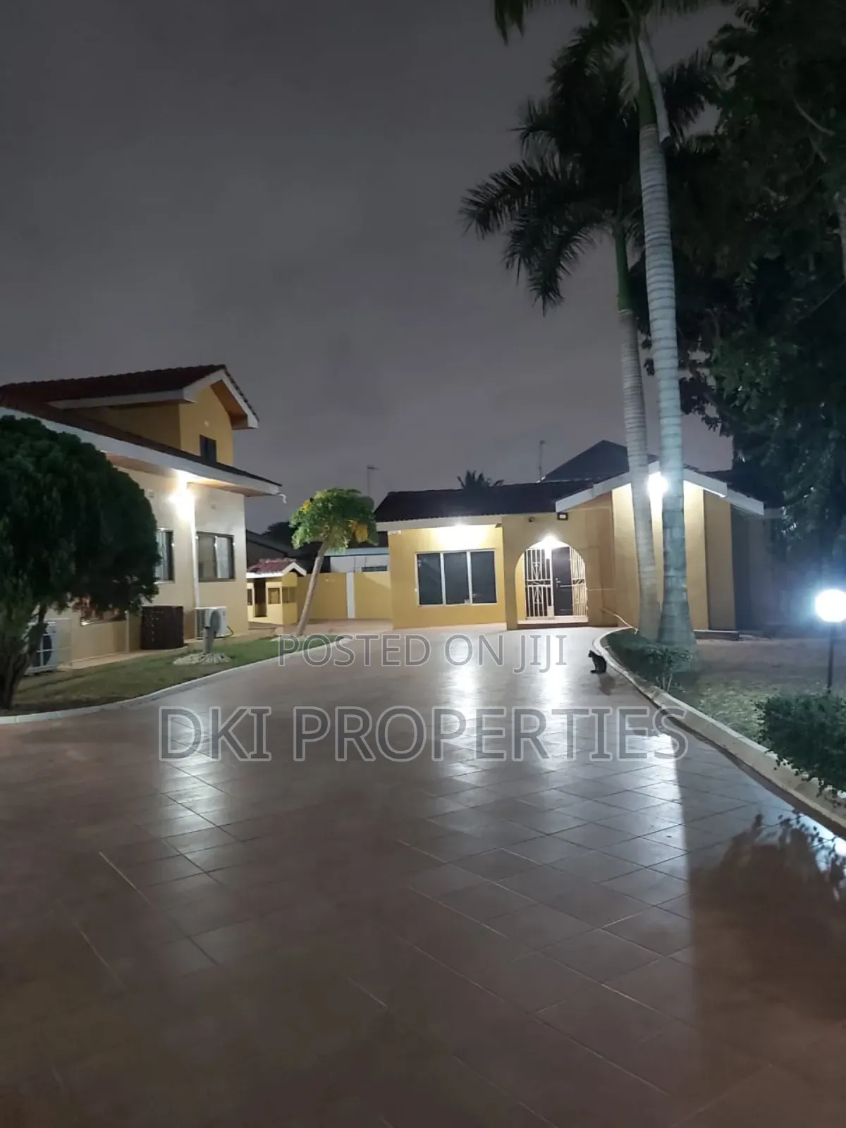 5bdrm House in Dki Properties, West Legon for sale