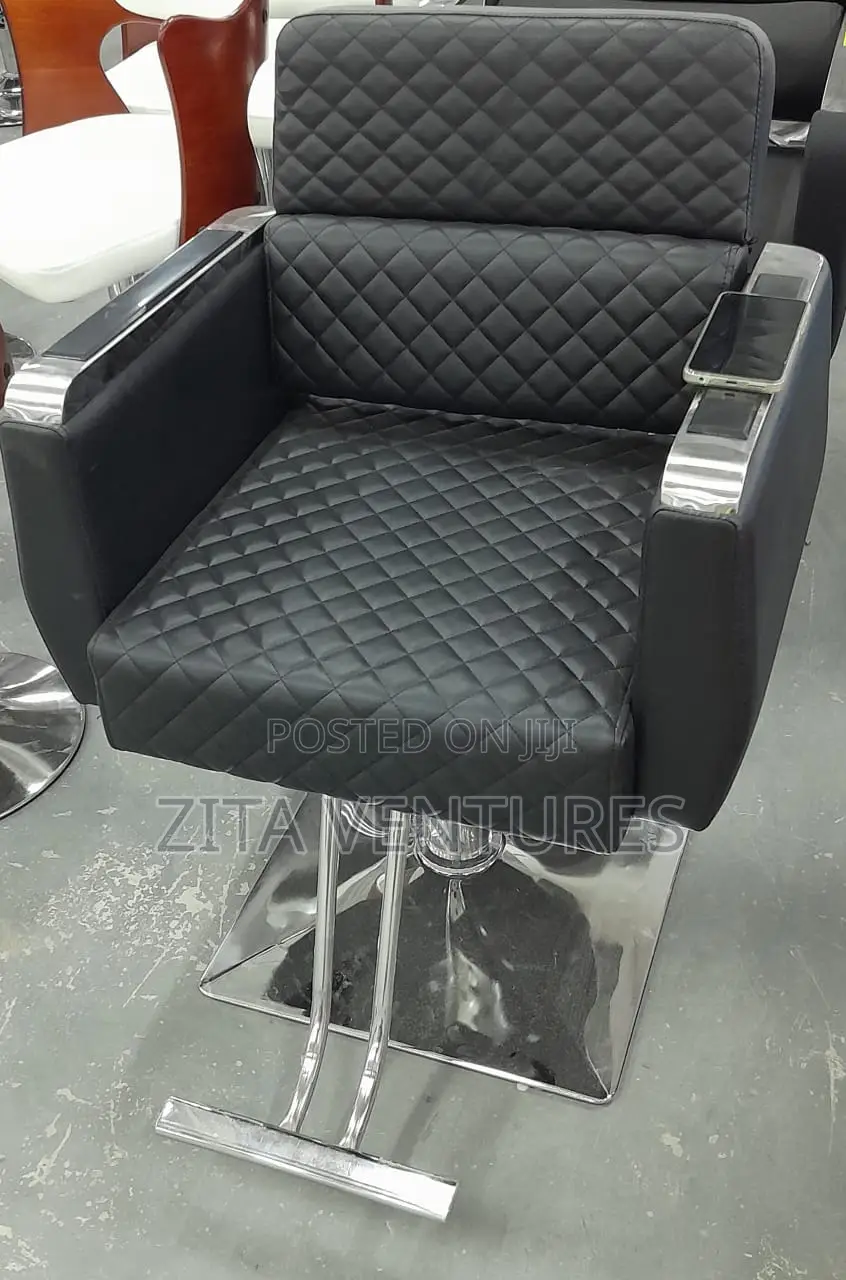 Saloon Chair