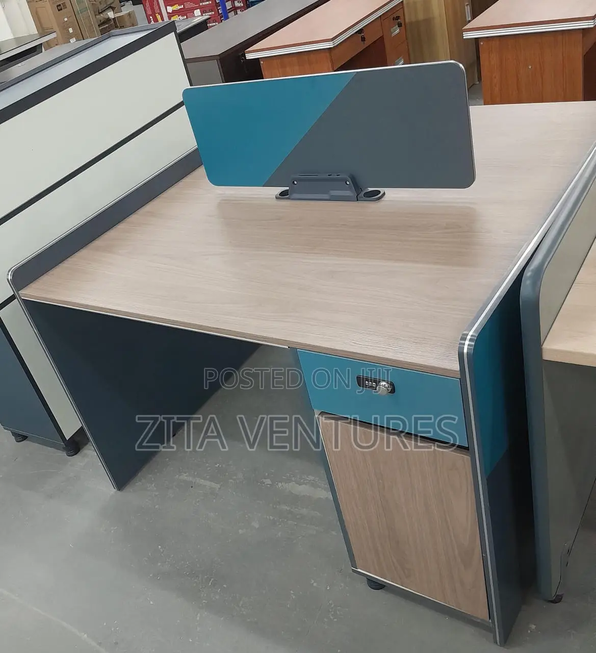 2 in 1 Workstation