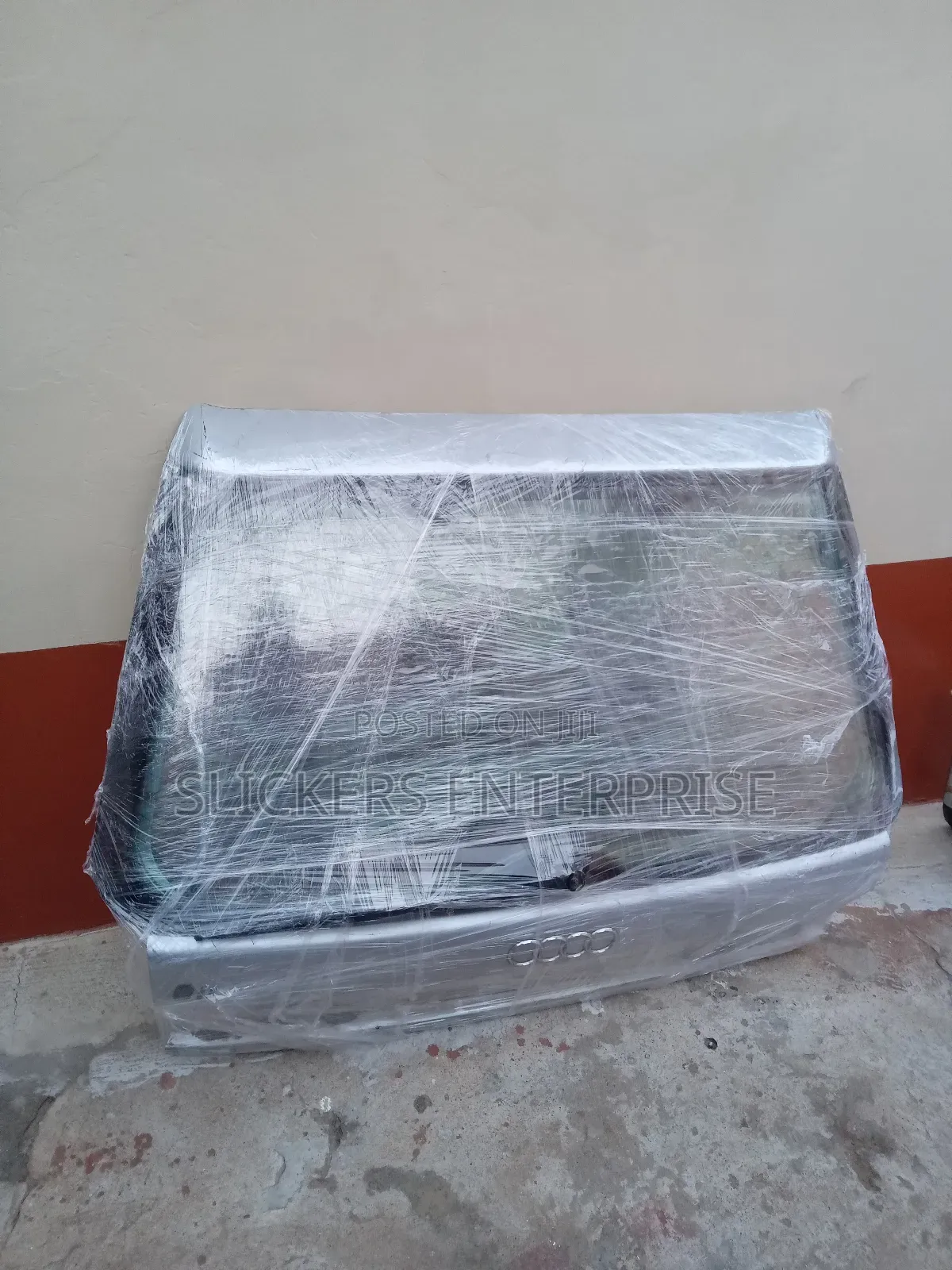 Audi 80 Estate Back Glass