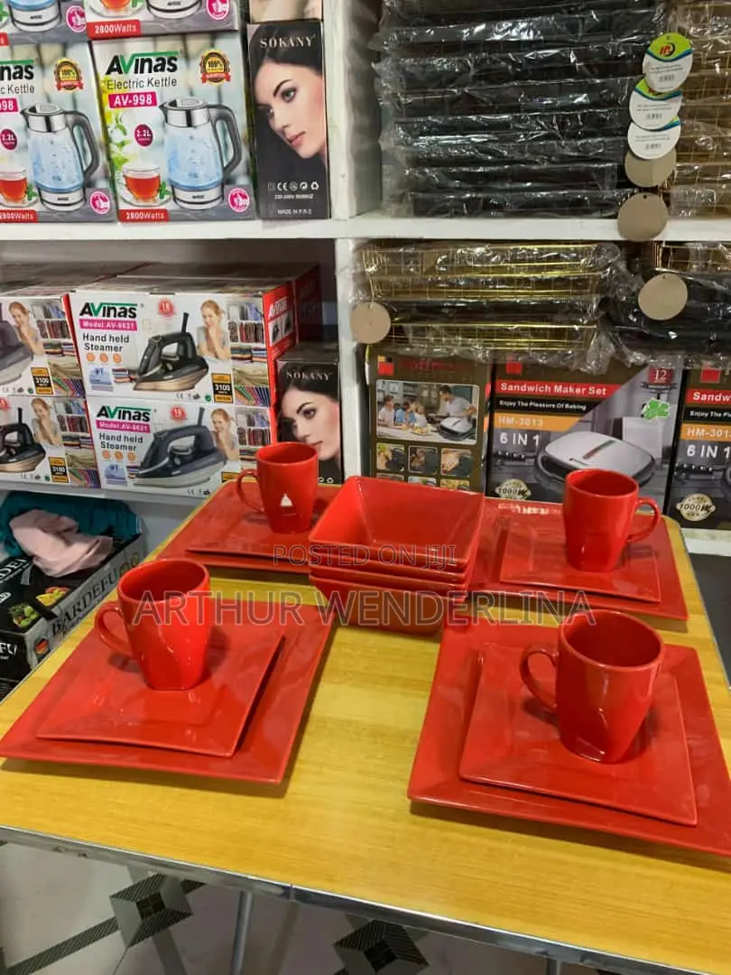 16 Dinner Set
