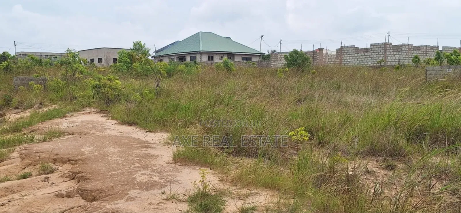 Litigation Free Half Plot Offers at Tema Community 25