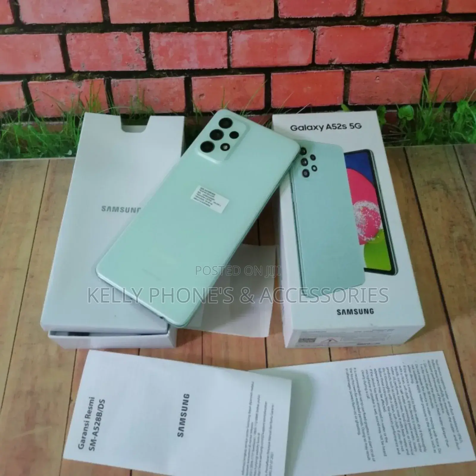 New Samsung Galaxy A52s 5G 128 GB Green
