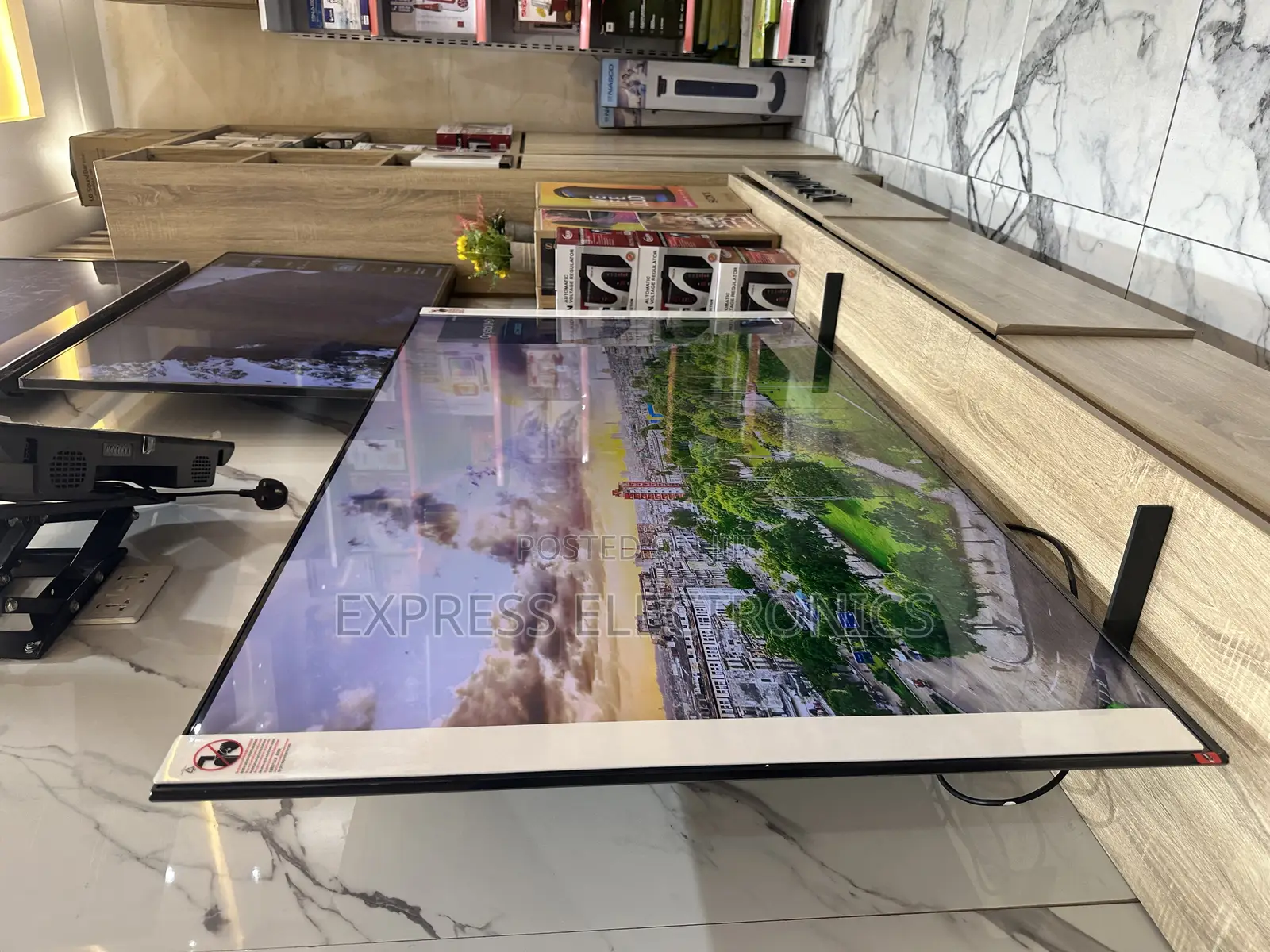 Upgrade Your Living Space With 65”Cu8000 Uhd4k Smart Samsung