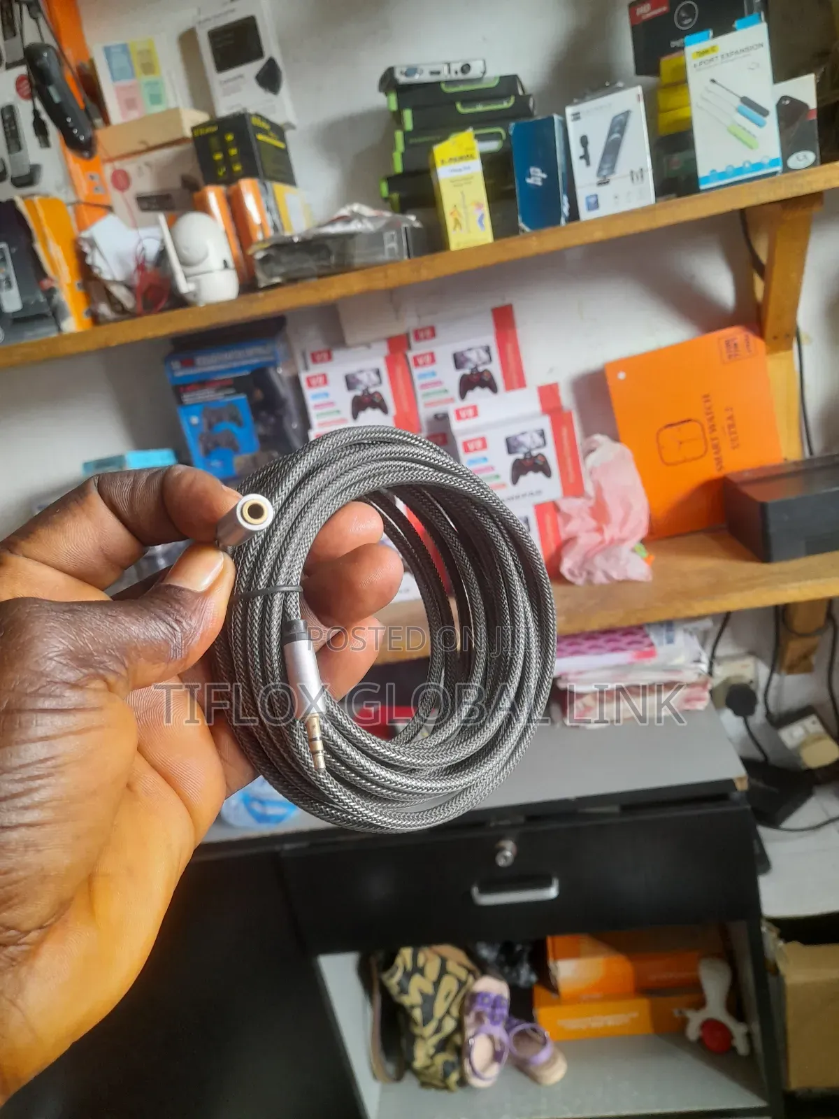 Headphone Extension ( 5m UK )