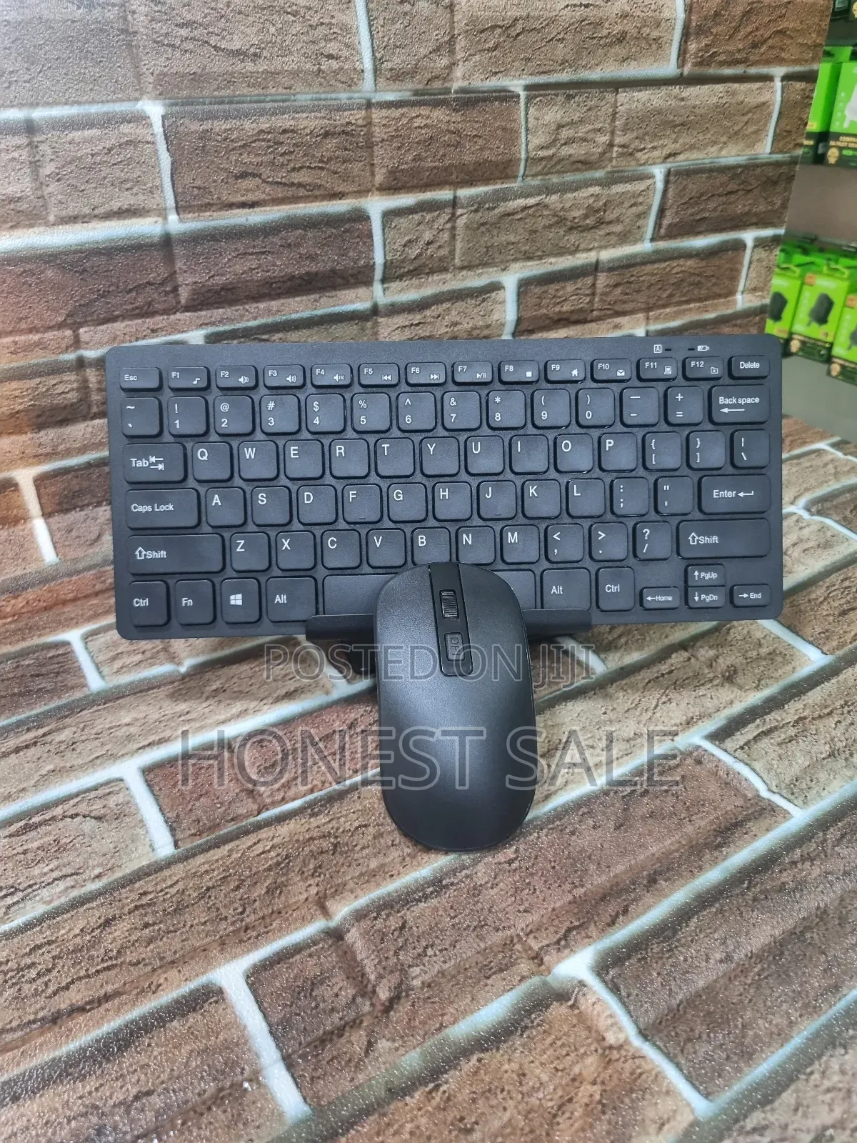 Gkm901 Wireless Mini Keyboard With Mouse