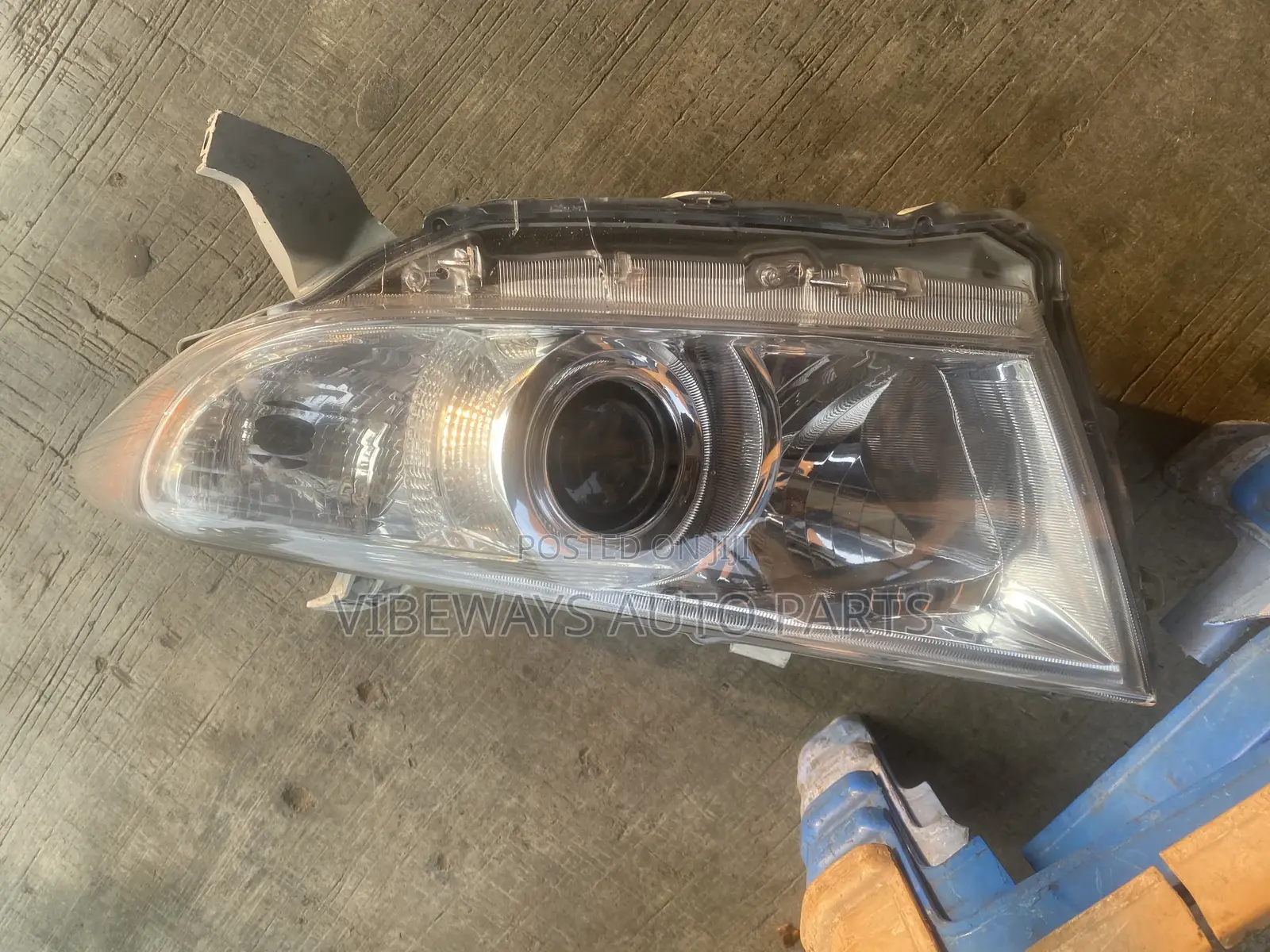 Highlander 2012 Headlight Original Used