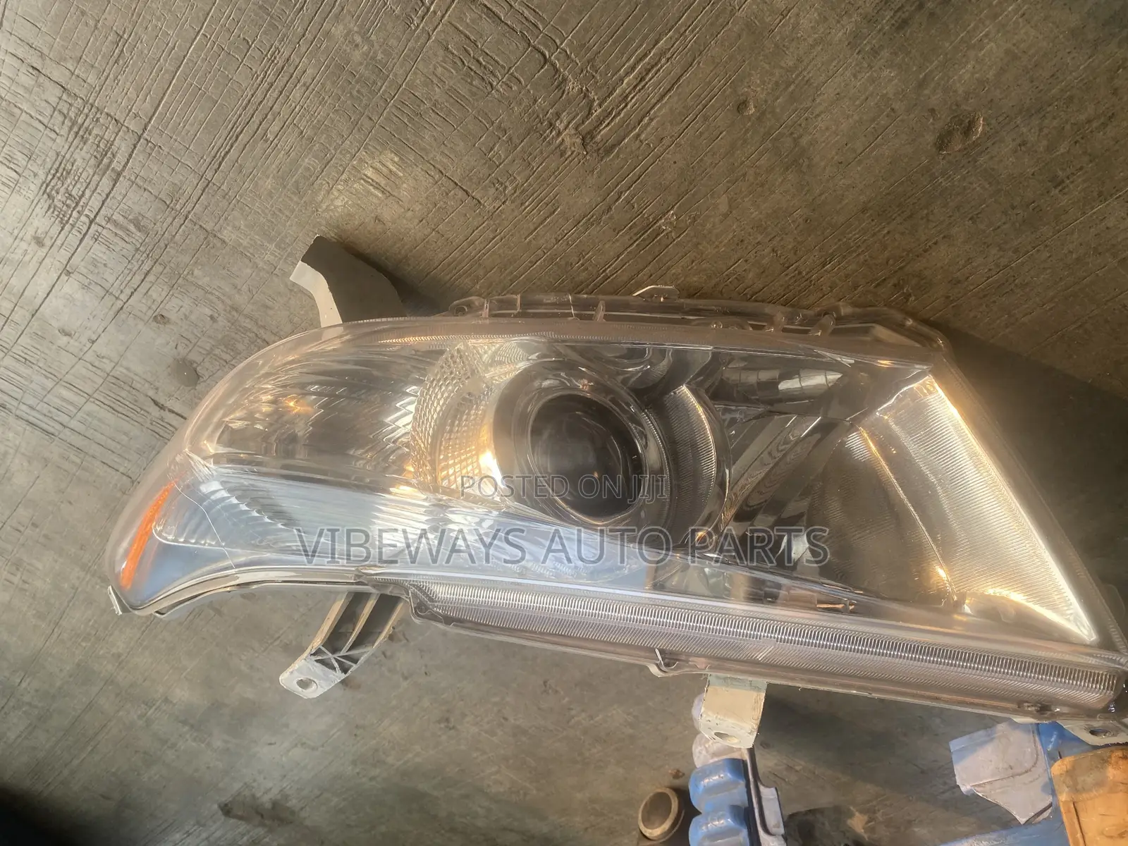 Highlander 2012 Headlight Original Used