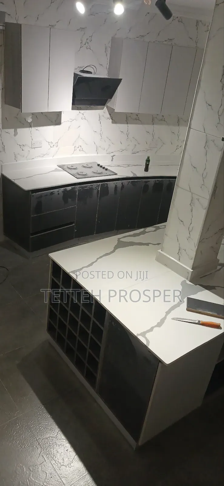 Kitchen Cabinet