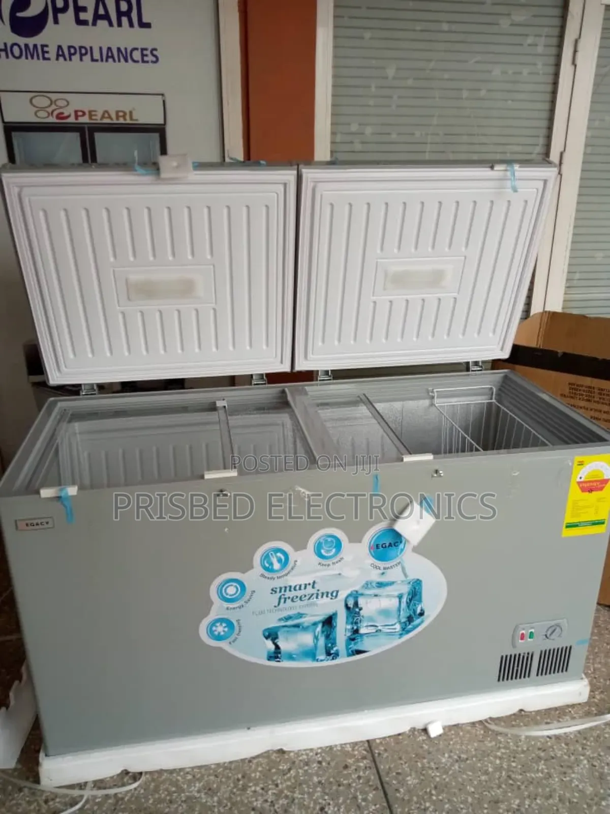 Legacy Double Door Chest Freezer 418 Litres