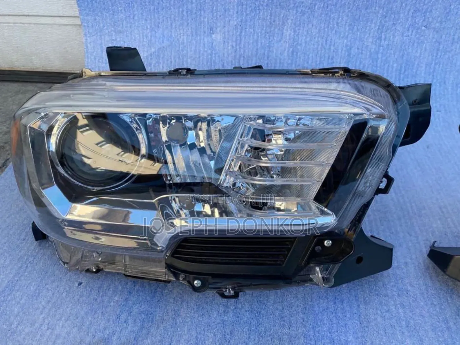 Tacoma Headlight 2016,2017,2018,2019,2020,2021