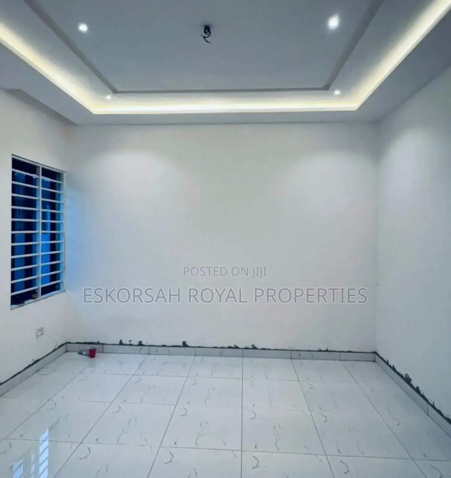 4bdrm House in Lakeside, Ashaley Botwe for sale