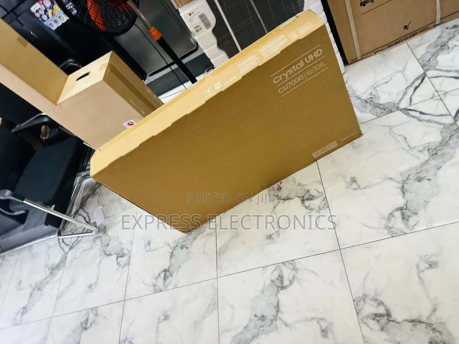 2023 Model Uhd Smart Samsung 43”Cu7000