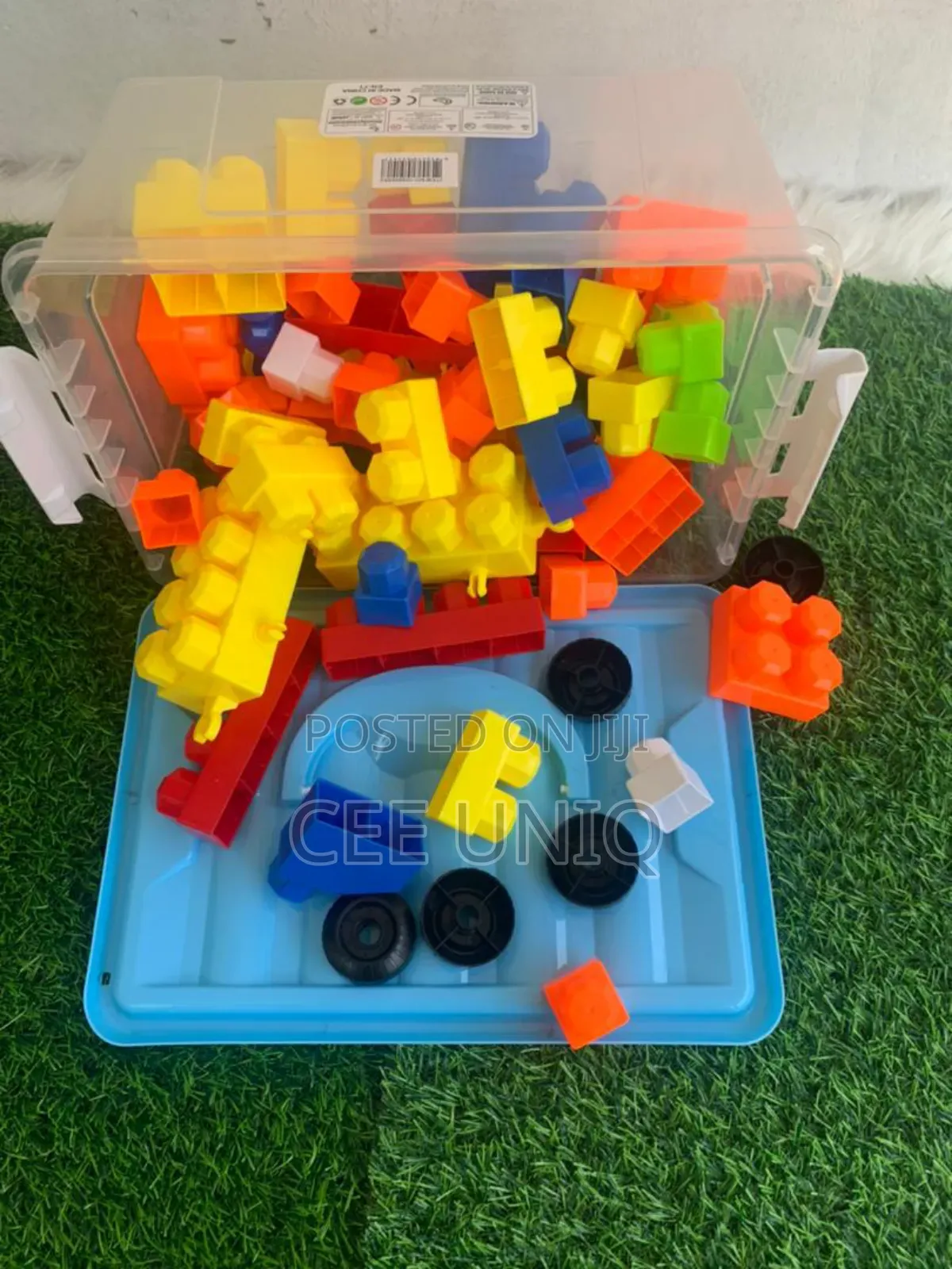 75 Pieces of Building Blocks