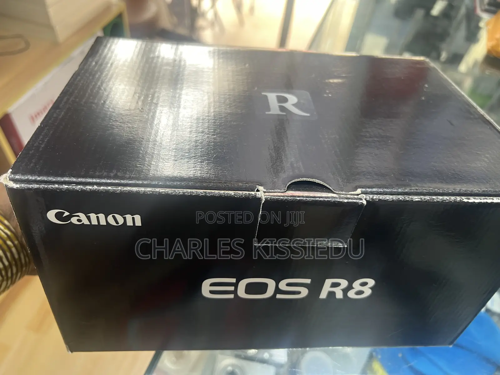 Canon EOS-R8