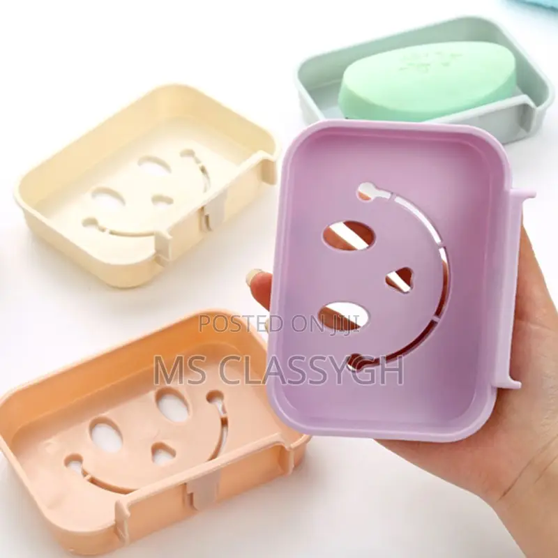 1pc Seamless Trace Wall-Mounted Soap Box Hollow Smile Face D