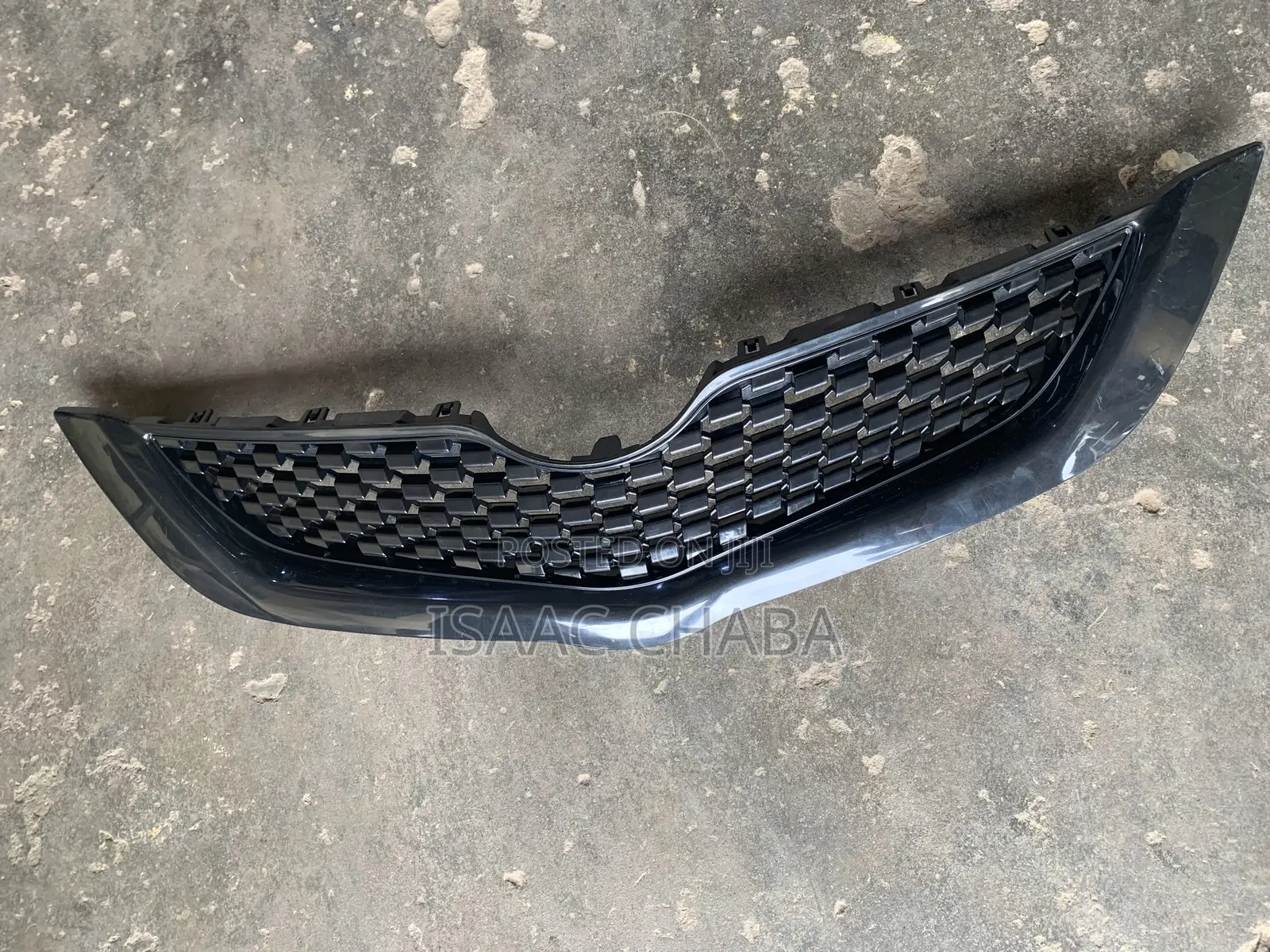 Yaris 2008-2013 Front Grille