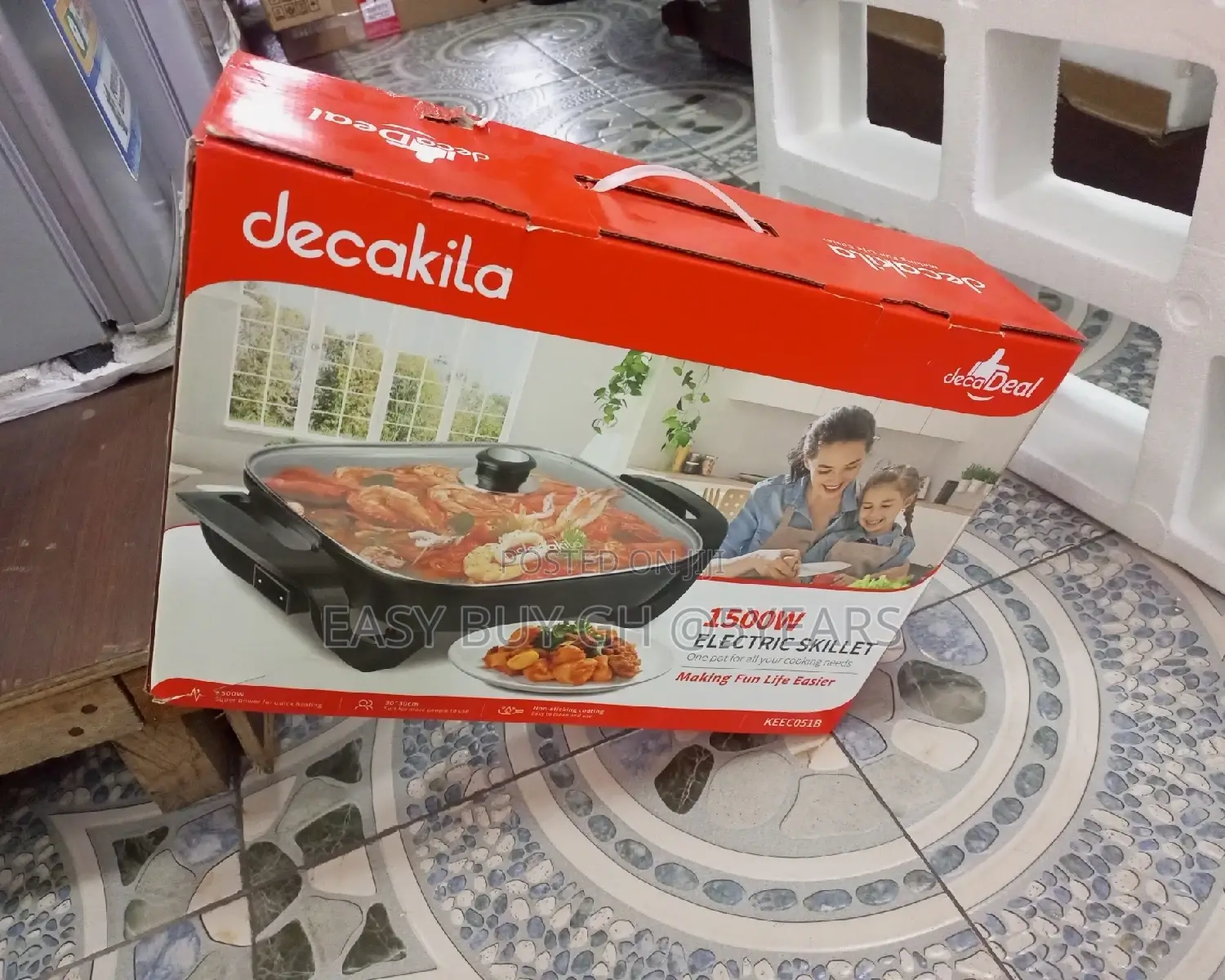 Super Fast Cooking Food Decakila 1500w Electric Skillet.