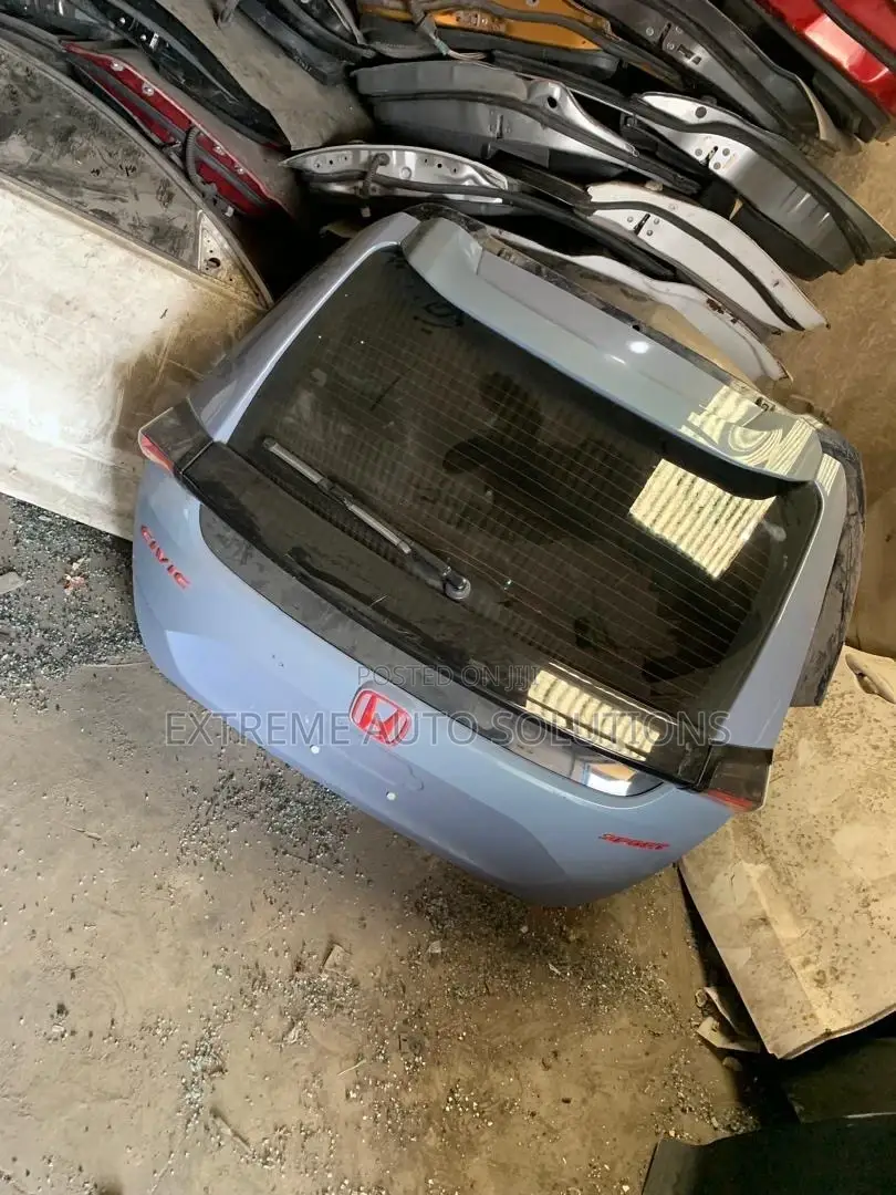 Honda Civic 17-21 EX Hatchback Trunk Deck Luggage Lid Gate