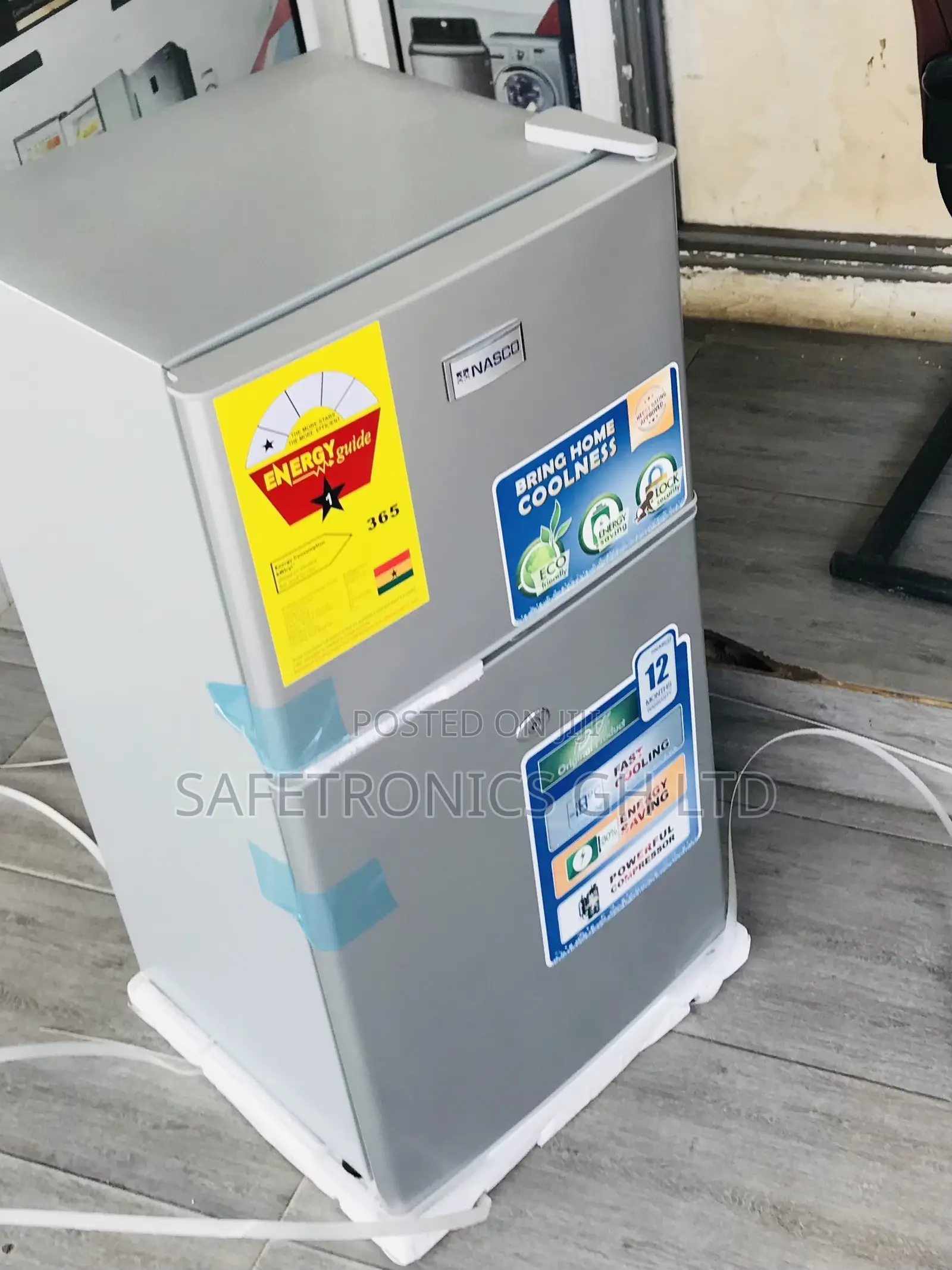 Affordable Gray Doubledoor Nasf2-120 Topfreezer Fridge