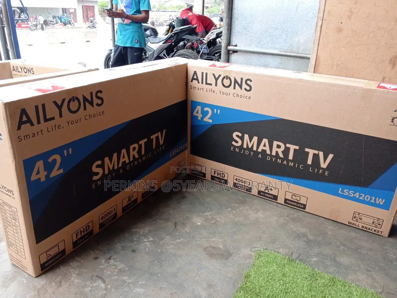 Smart 42inches Quality Brand New