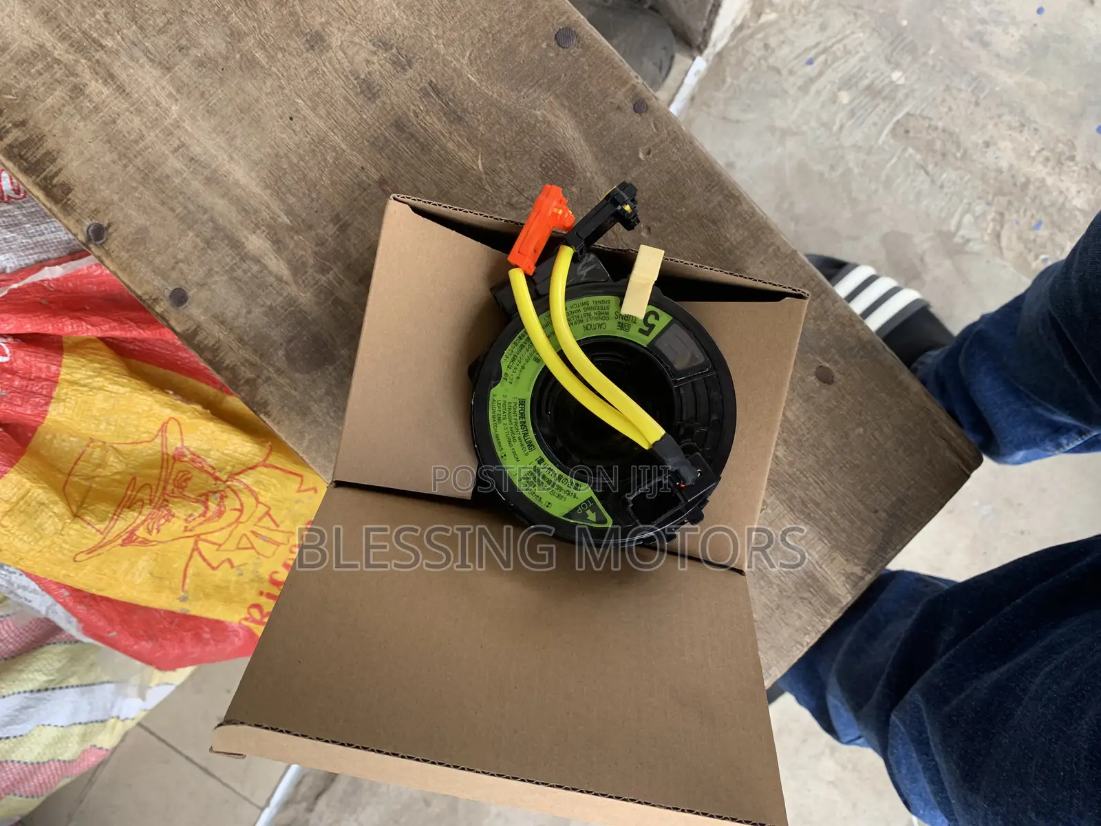 Horn Plate for Toyota Cars Available