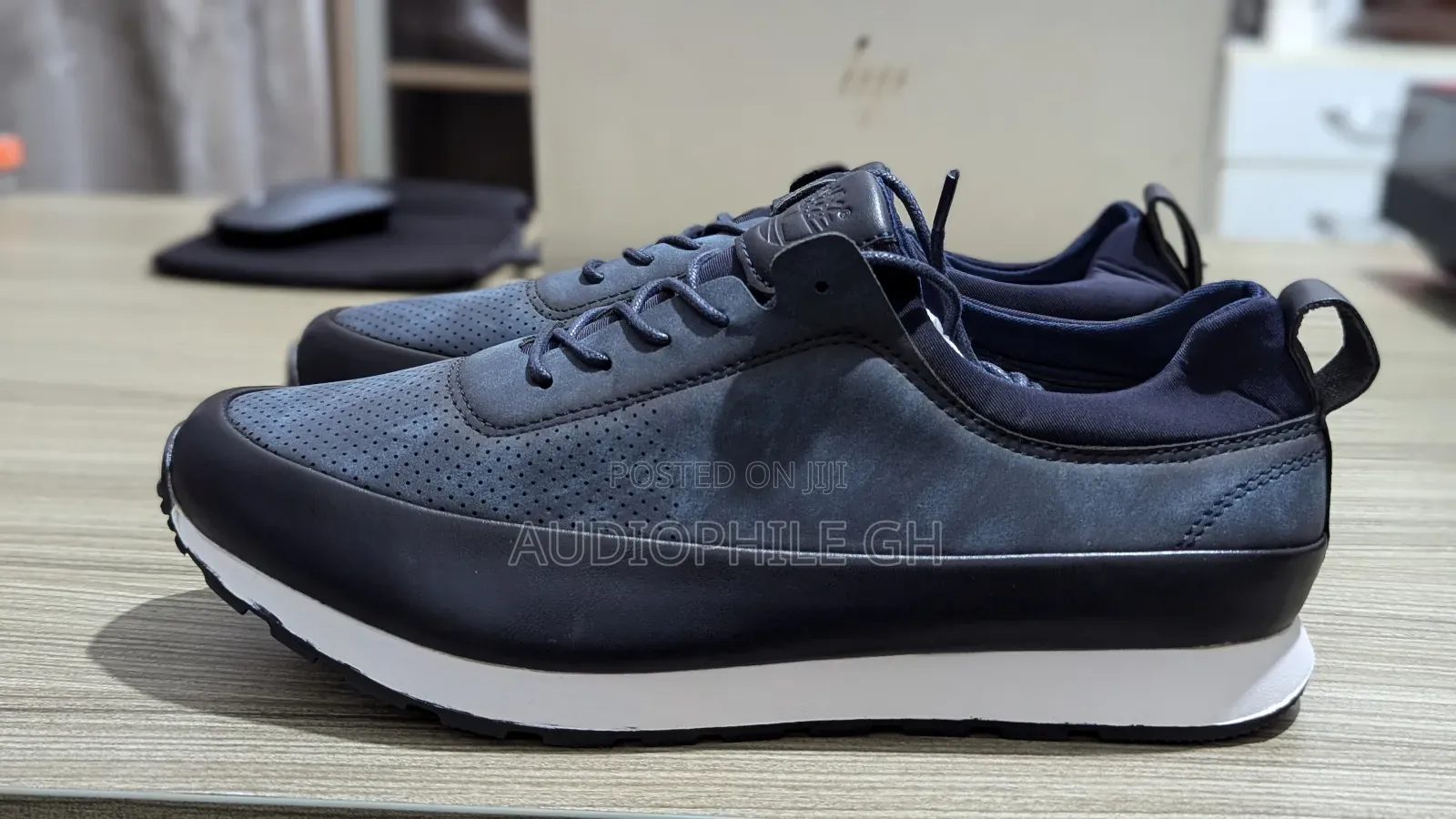 Perseus Blue Tennis Sneakers