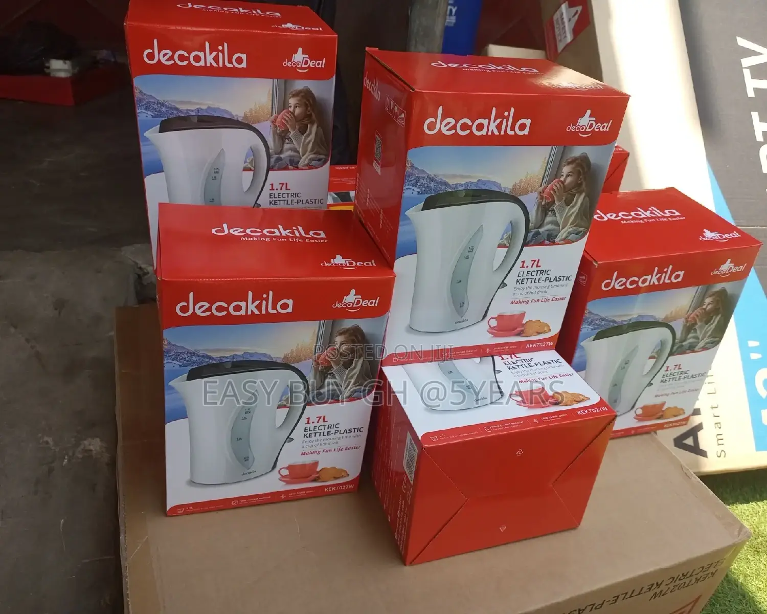Boil Water Fast With Decakila Electric Plastic White Kettle