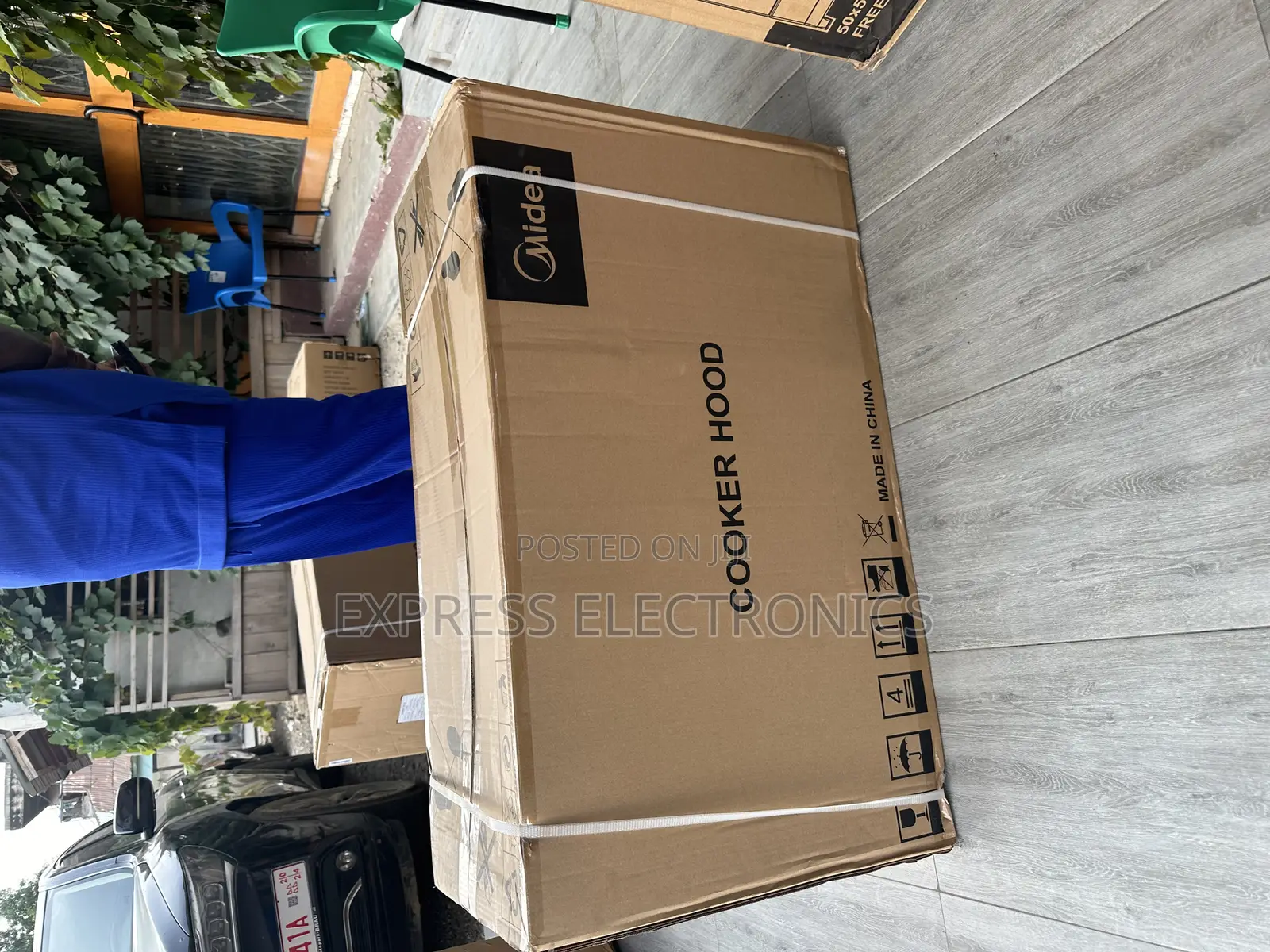 Call  for Midea Midea 90cm Extractor 90M21