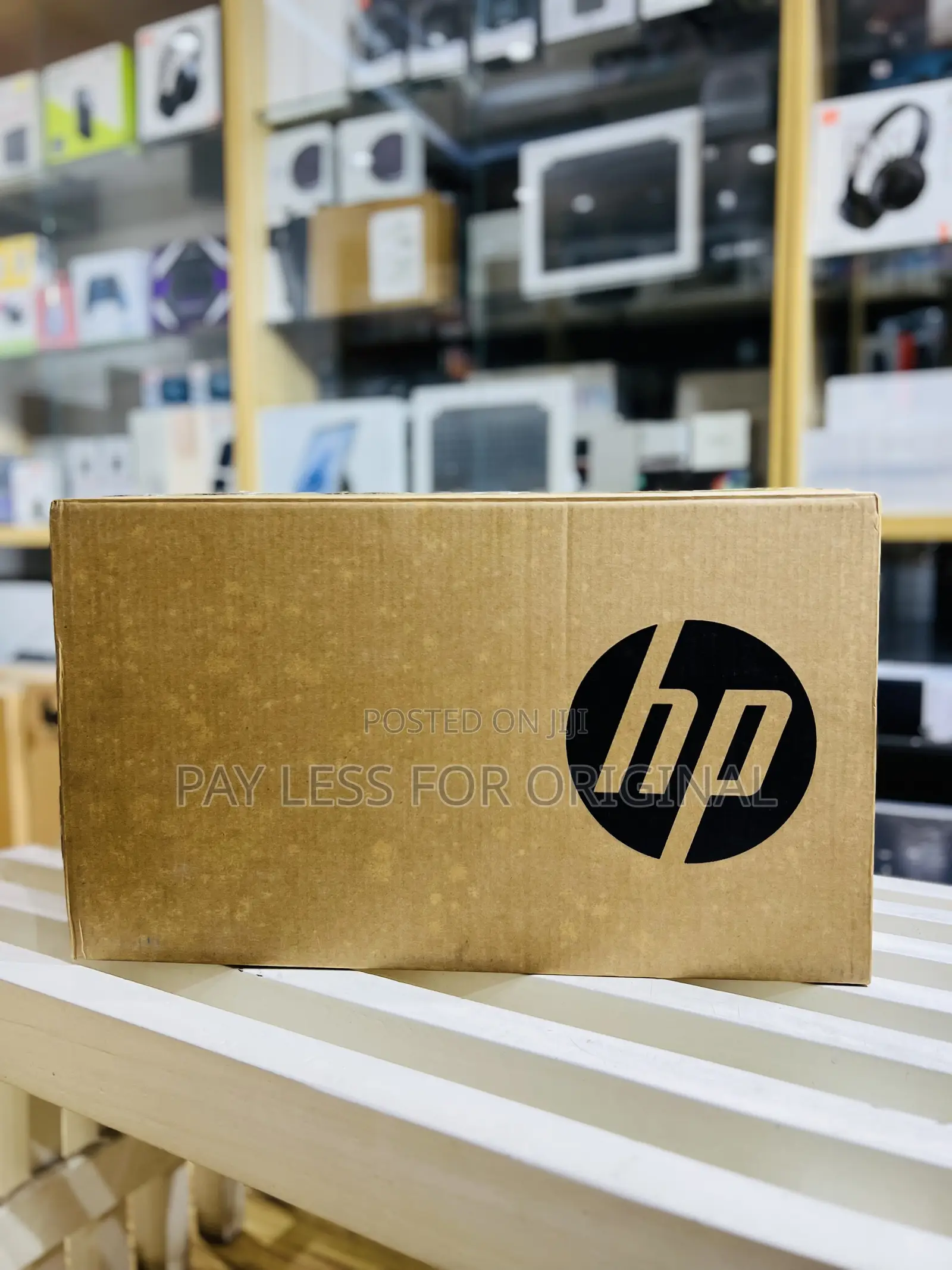 New Laptop HP 15-Dw1197nia 4GB Intel Core I3 HDD 1T