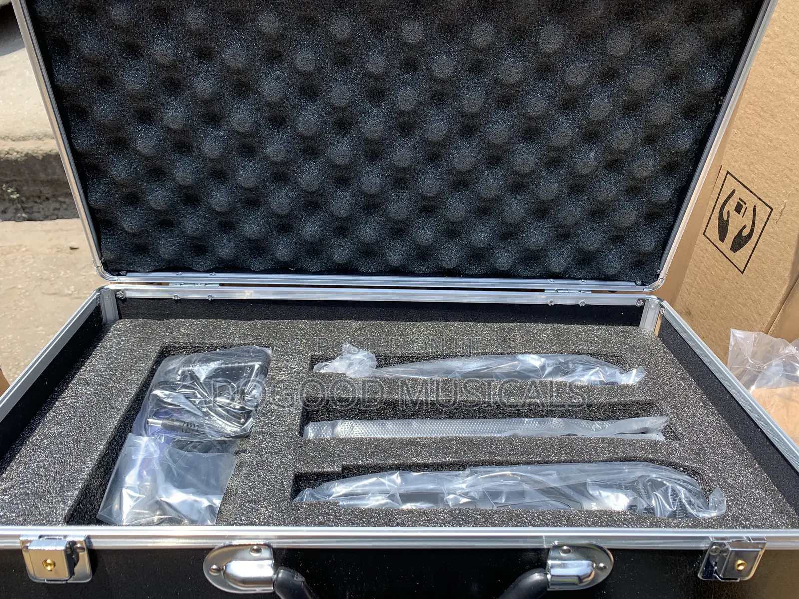 SHURE MX-270 2in1 Digital Wireless Microphone