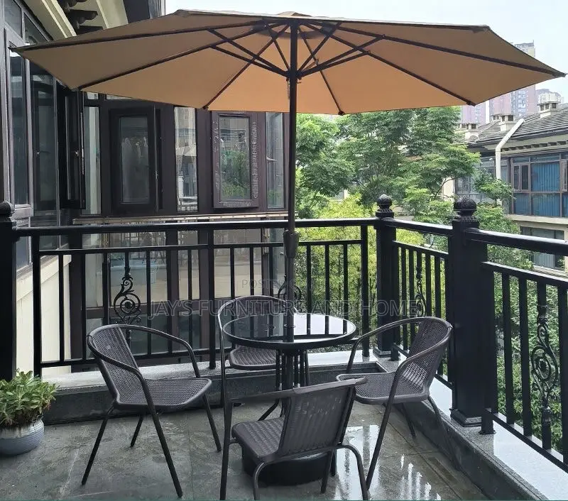 Outdoor Table Set(With Umbrella)