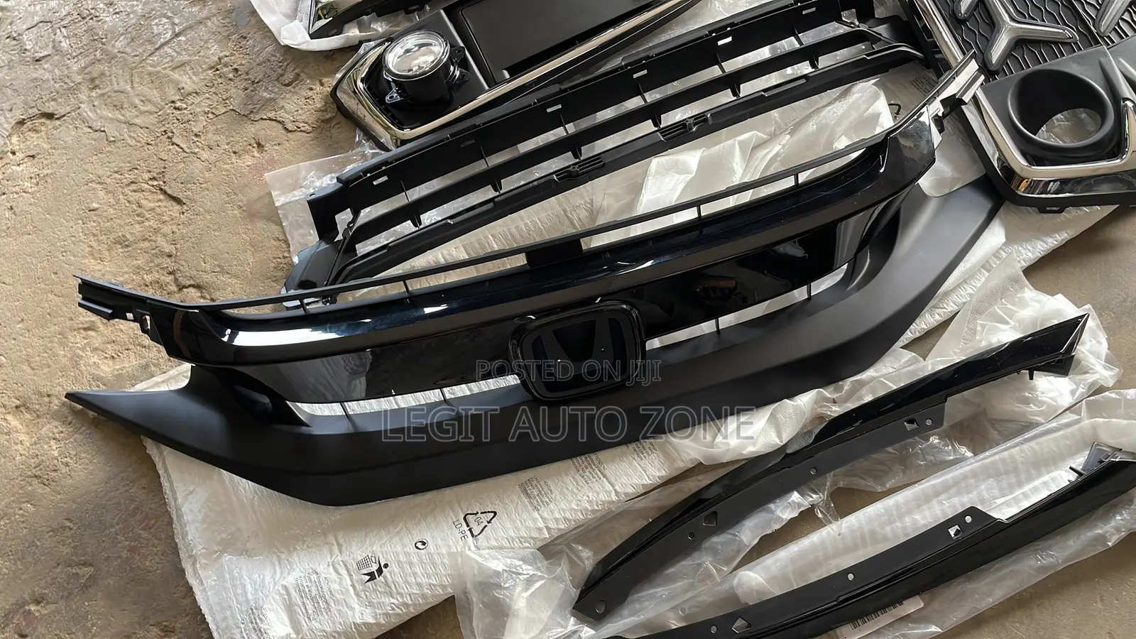 Honda Civic 2020,2021 Front Grill/ Shells