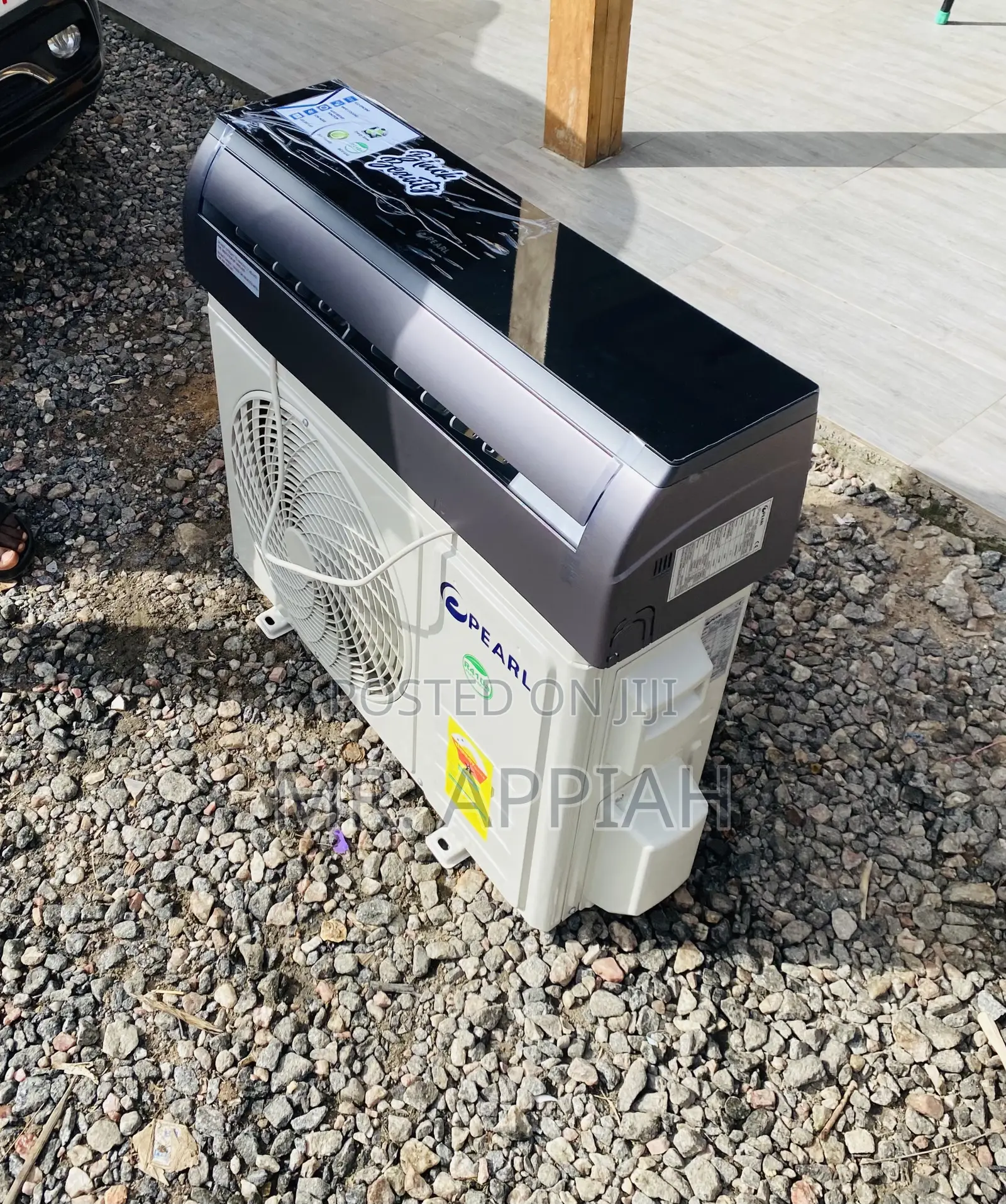 Brand New Pearl 2.5hp(Non Inverter)Air Conditioner,Black