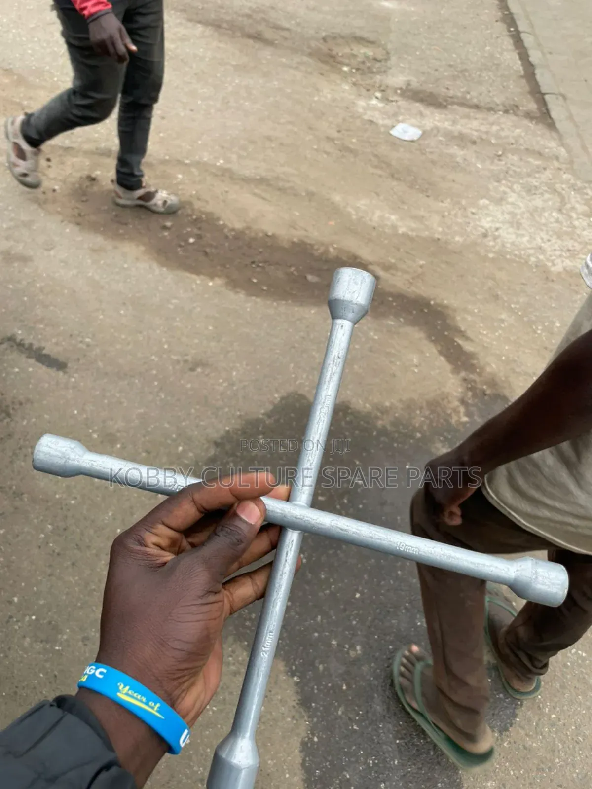 Original Car Wheel Spanner Available For All Cars