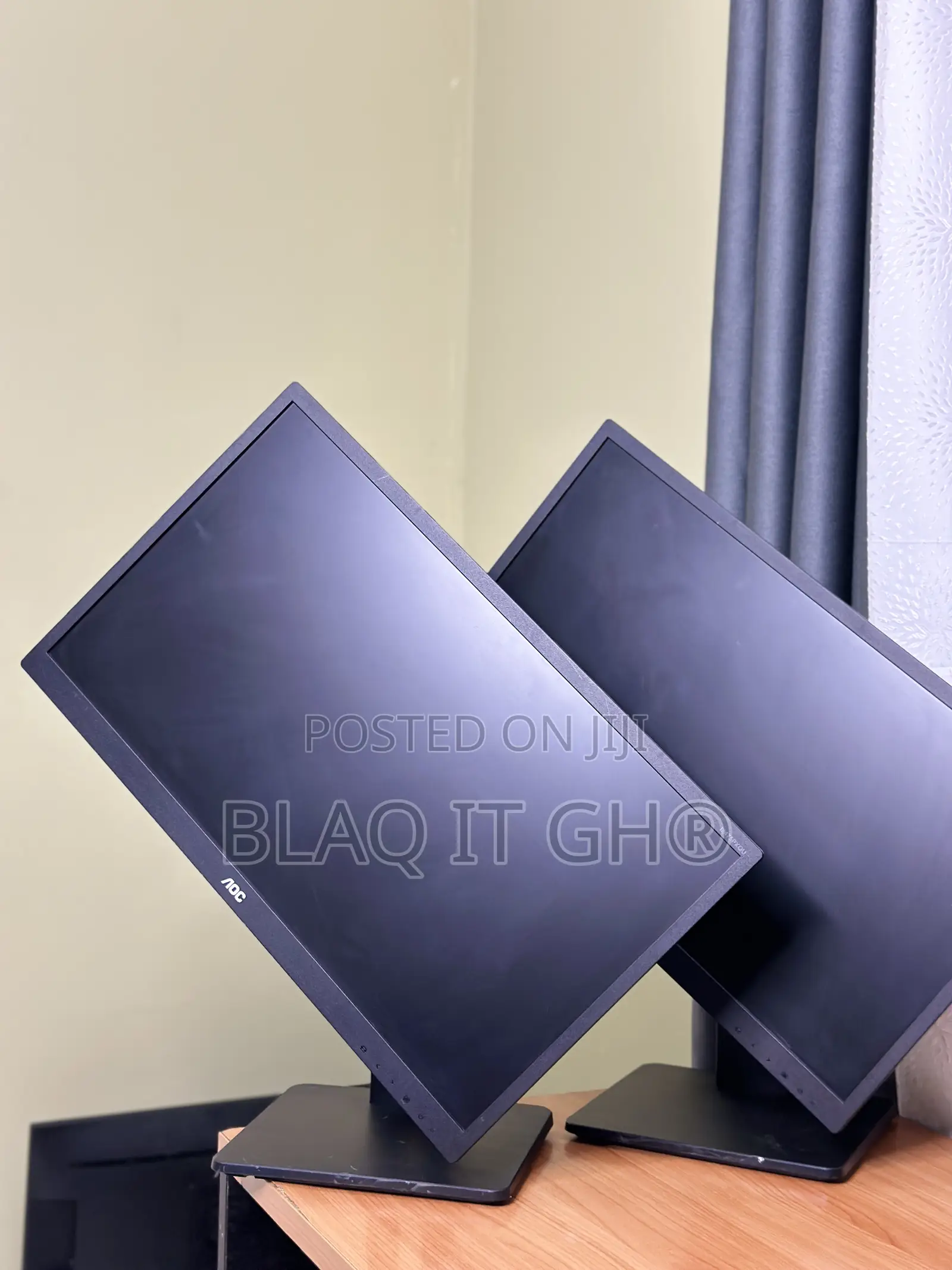 AOC 24 Inches IPS FHD With Speakers