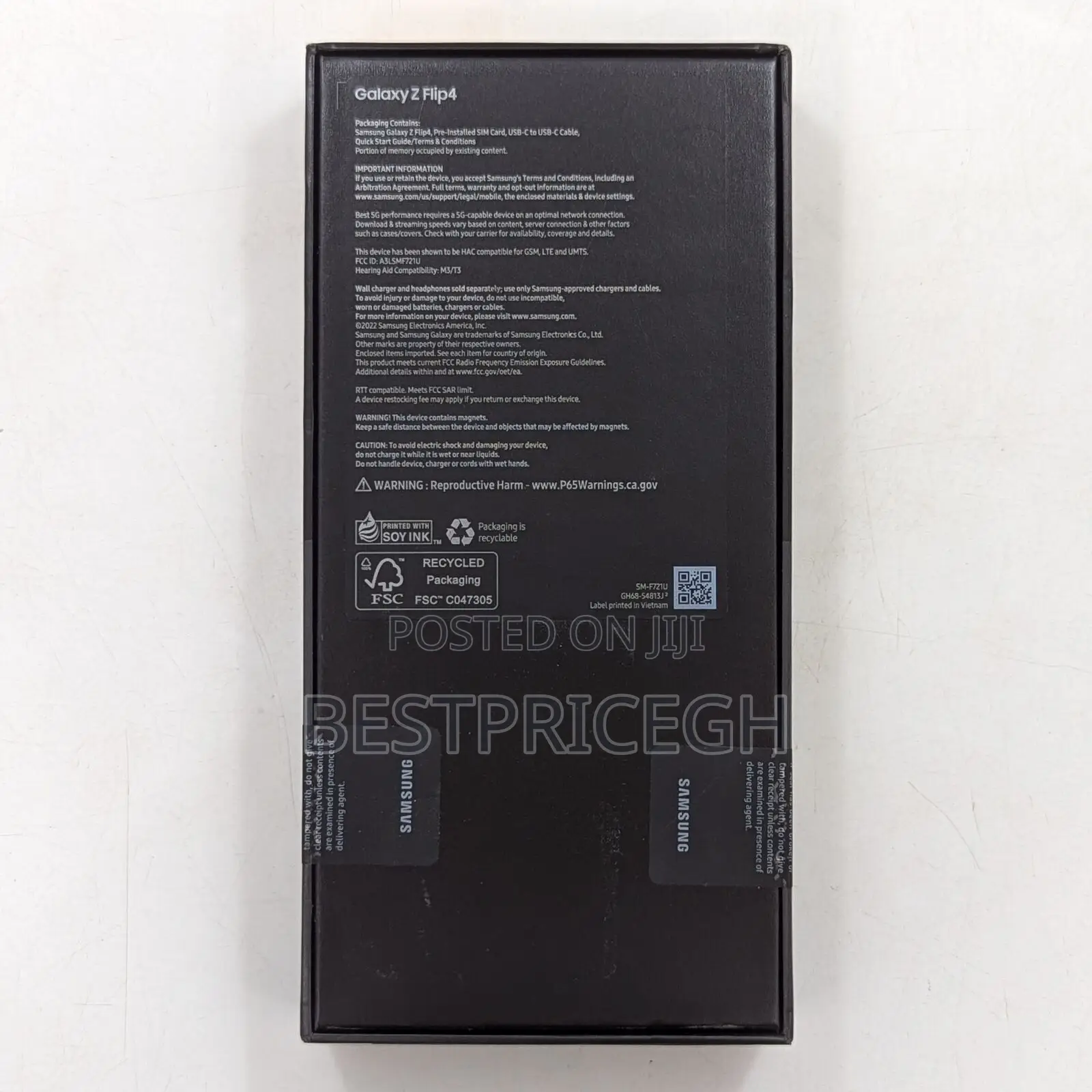 New Samsung Galaxy Z Flip4 128 GB Gold