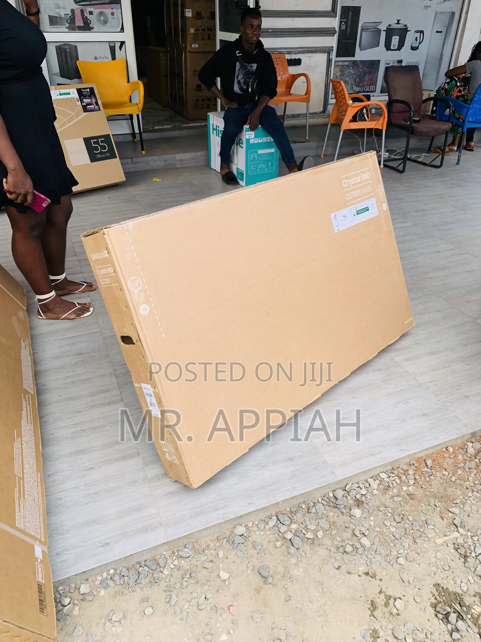 (139.7cm)Shop Crystal Uhd Smart Samsung Television