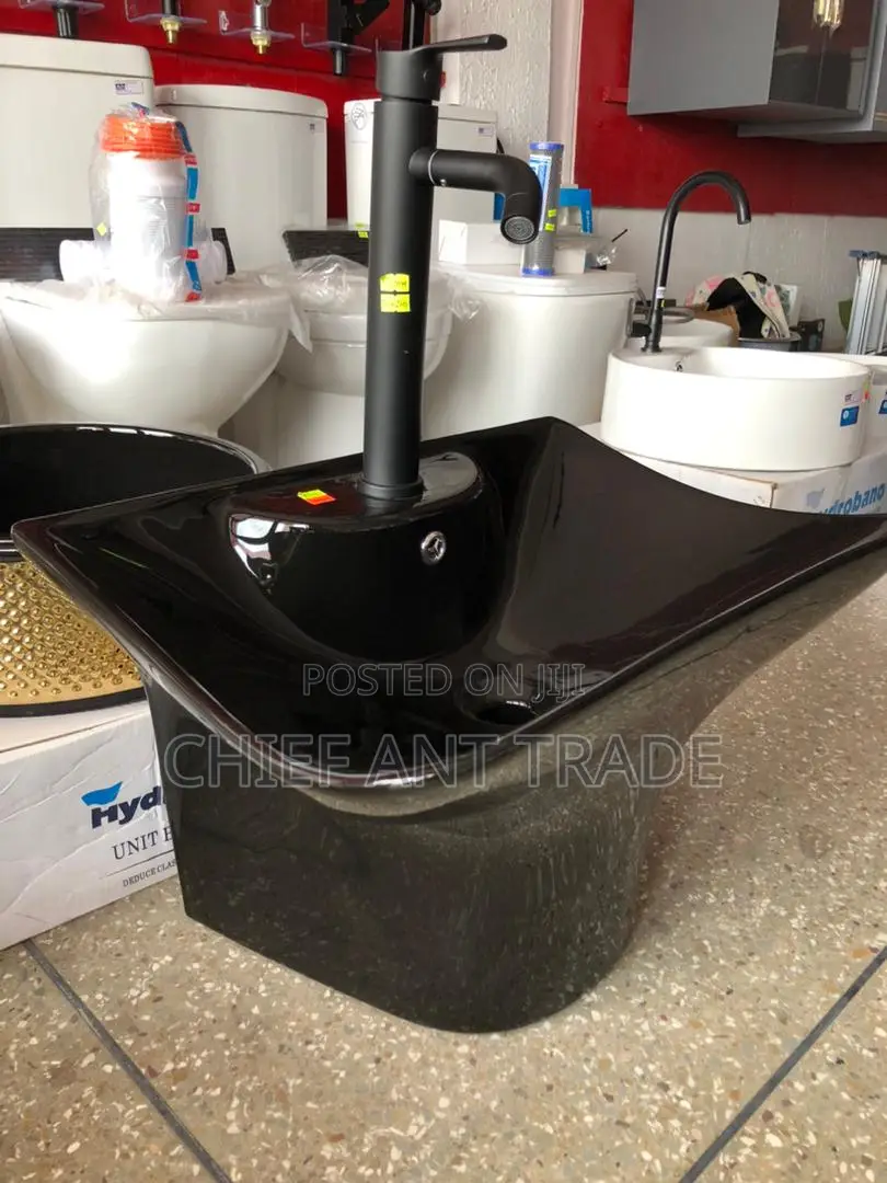 Hung Basin. Black