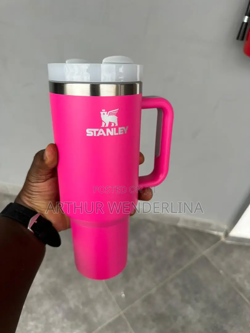 Stanley. Cup (Flow State Tumbler )