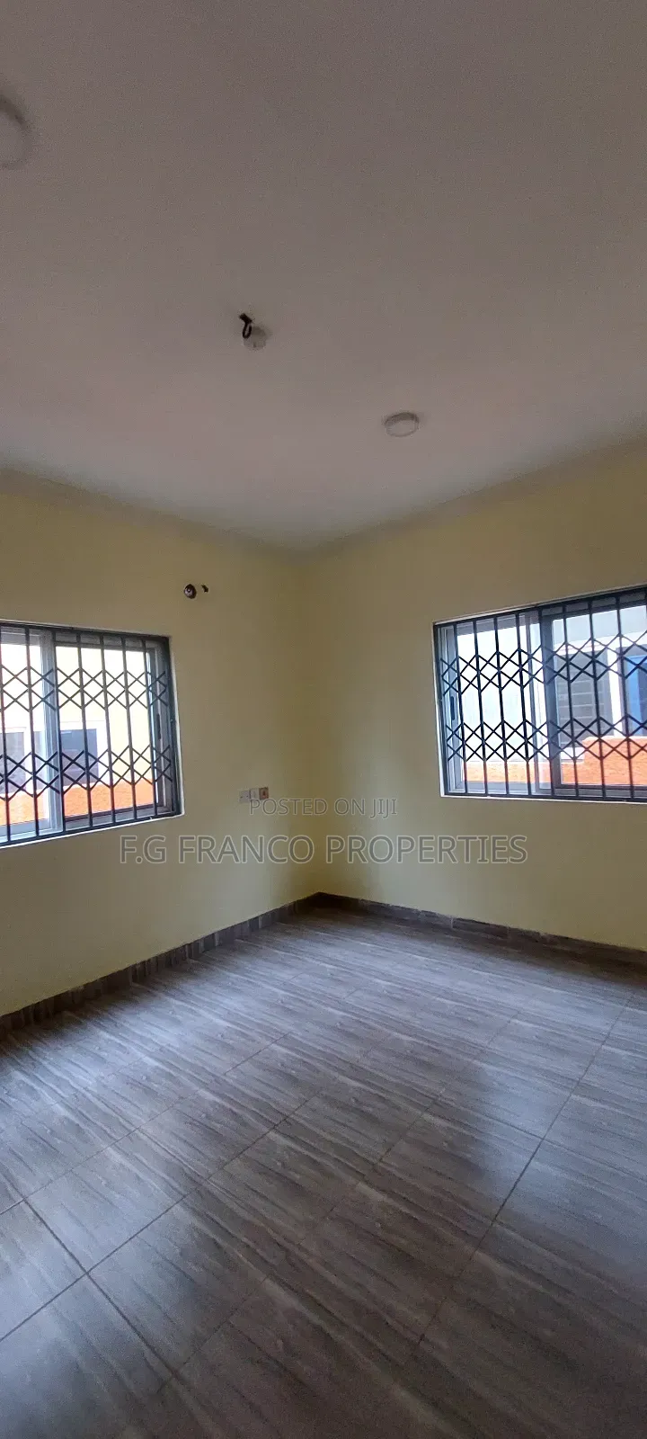 4bdrm House in Kg. Franco, Spintex for sale