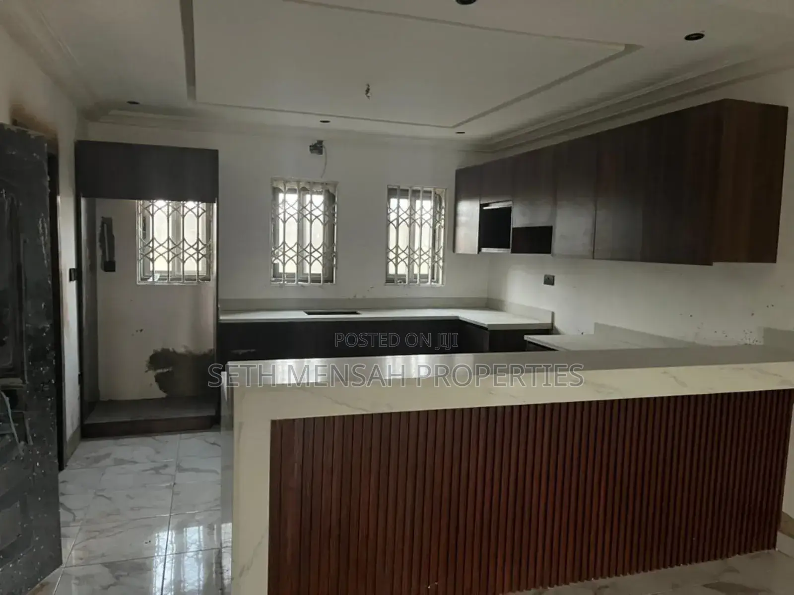 5bdrm House in Skm Properties, Prampram for sale