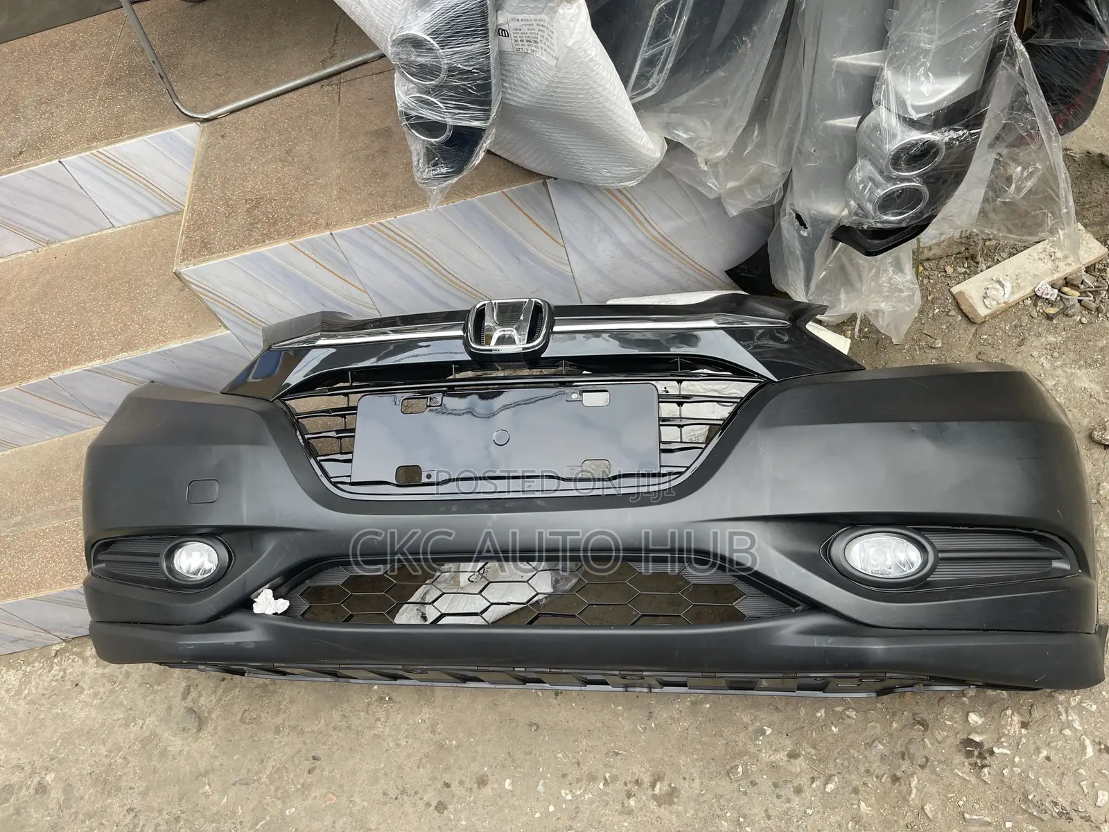 Honda Hrv 2016 2017 Front Bumper Complete
